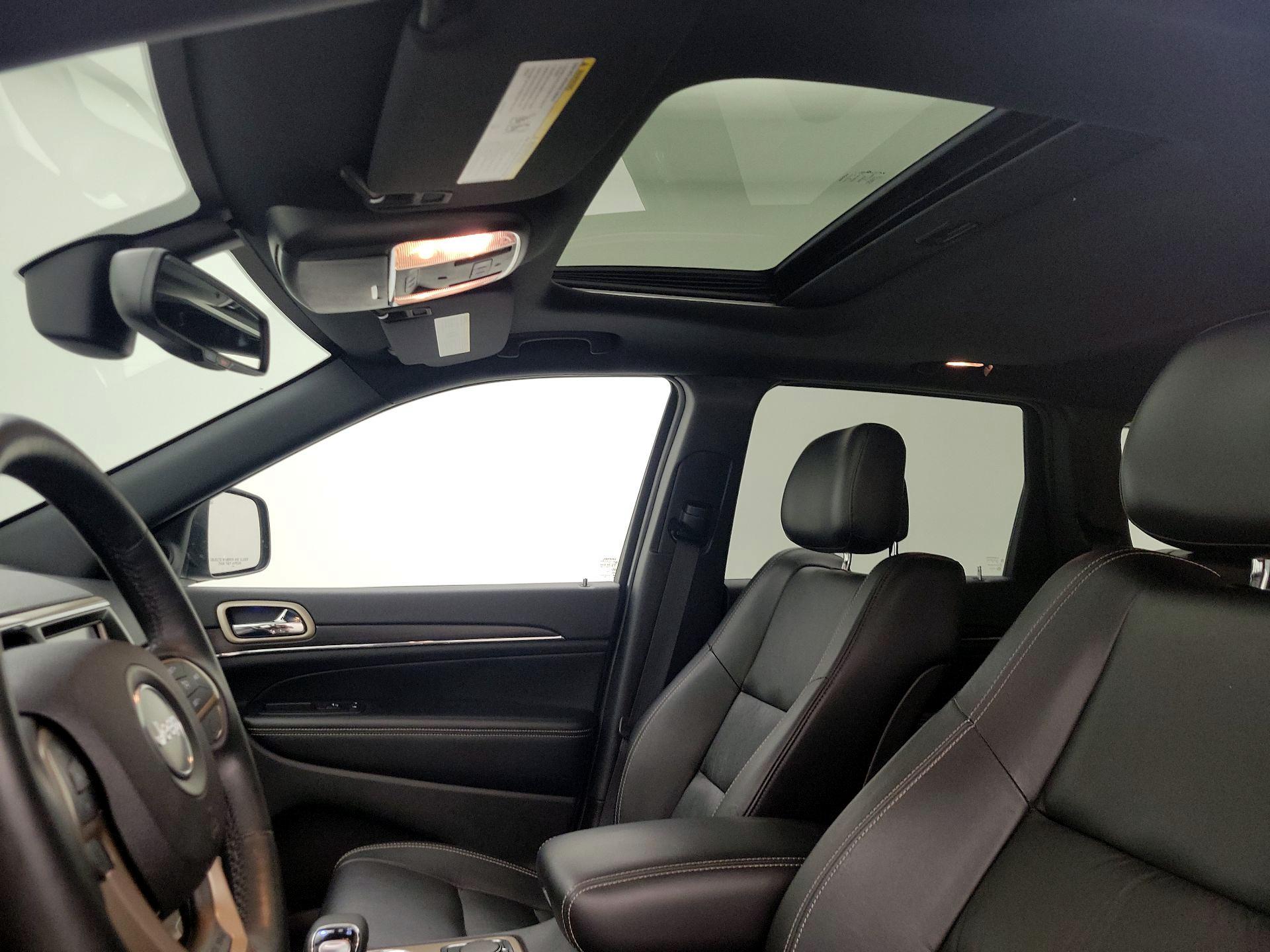 Thumbnail: 2014 Jeep Grand Cherokee - 20