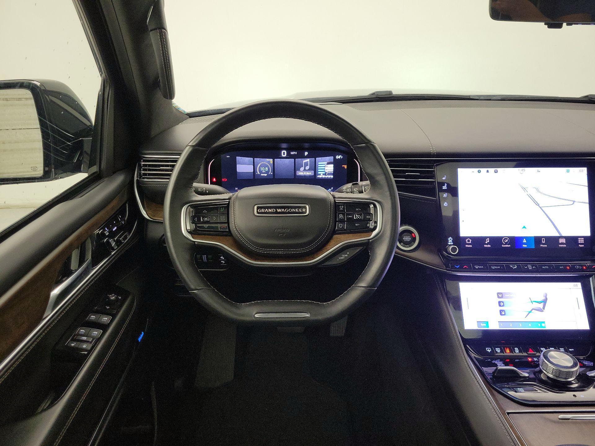 Thumbnail: 2022 Jeep Grand Wagoneer - 10