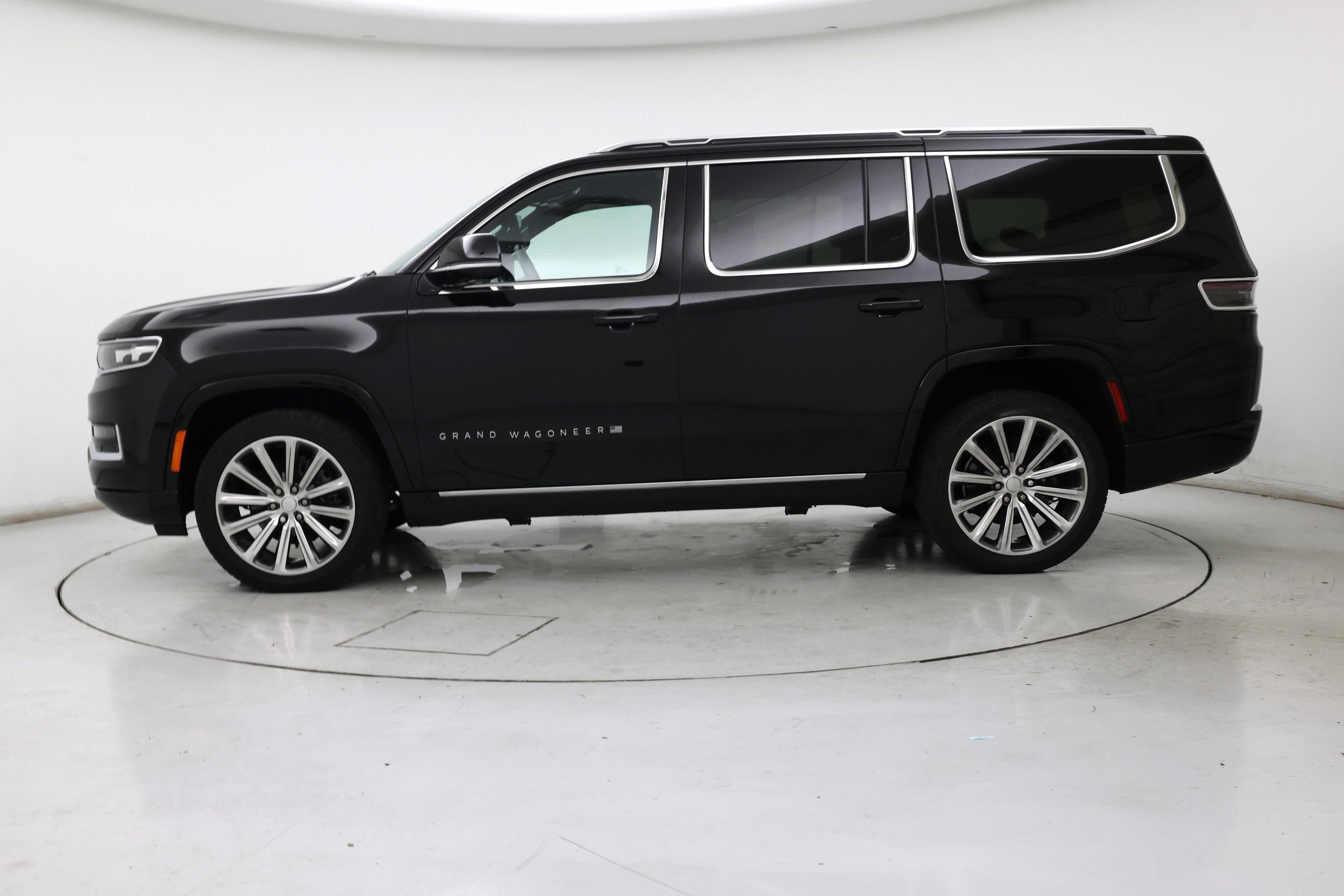 Thumbnail: 2022 Jeep Grand Wagoneer - 3