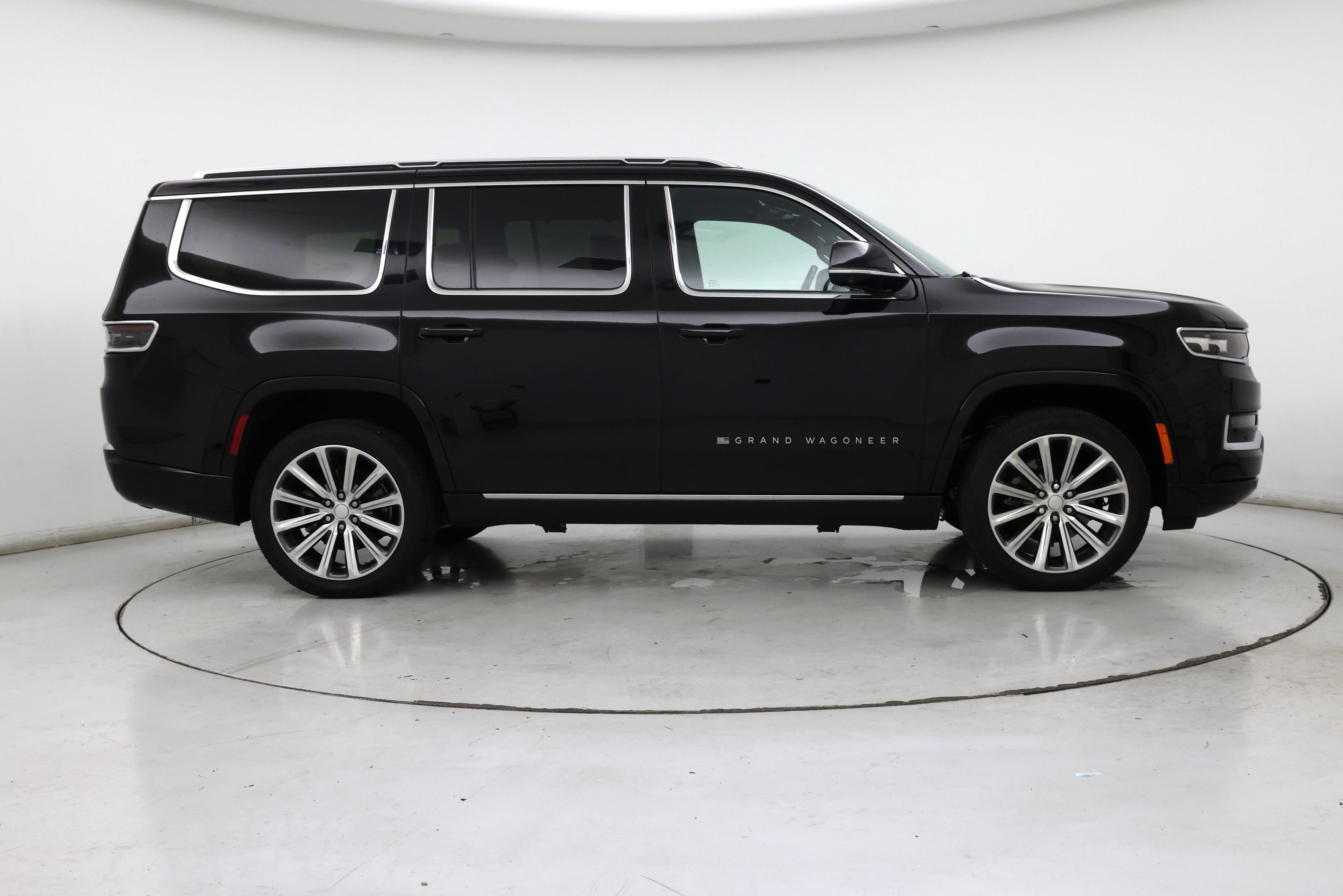 Thumbnail: 2022 Jeep Grand Wagoneer - 7