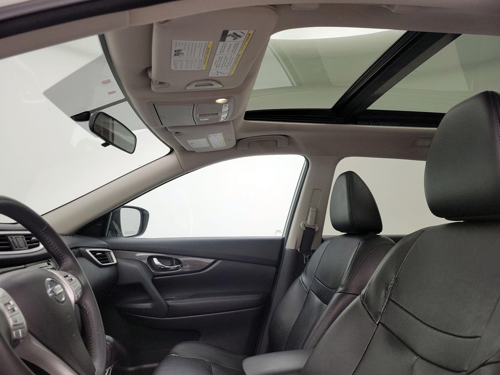 Thumbnail: 2016 Nissan Rogue - 20