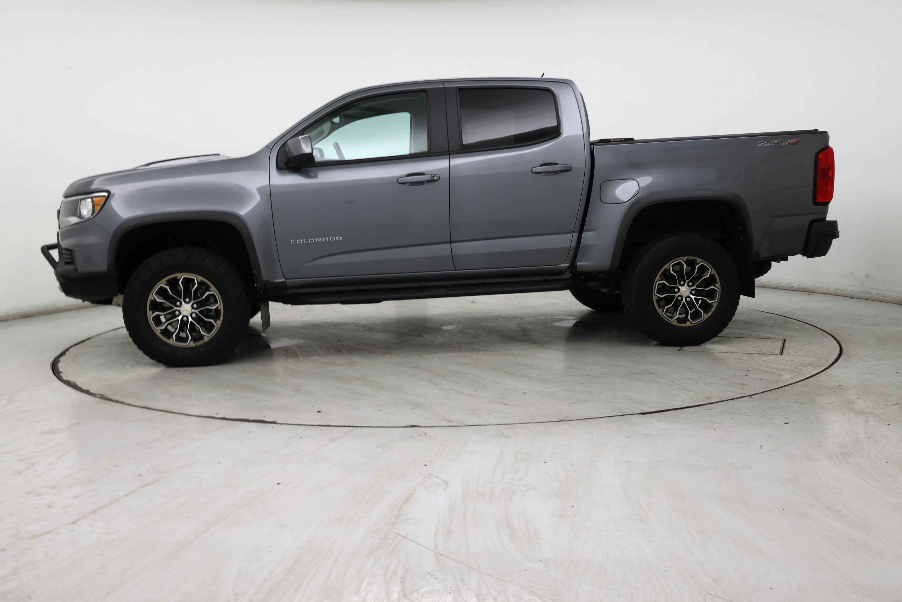 Thumbnail: 2021 Chevrolet Colorado - 3
