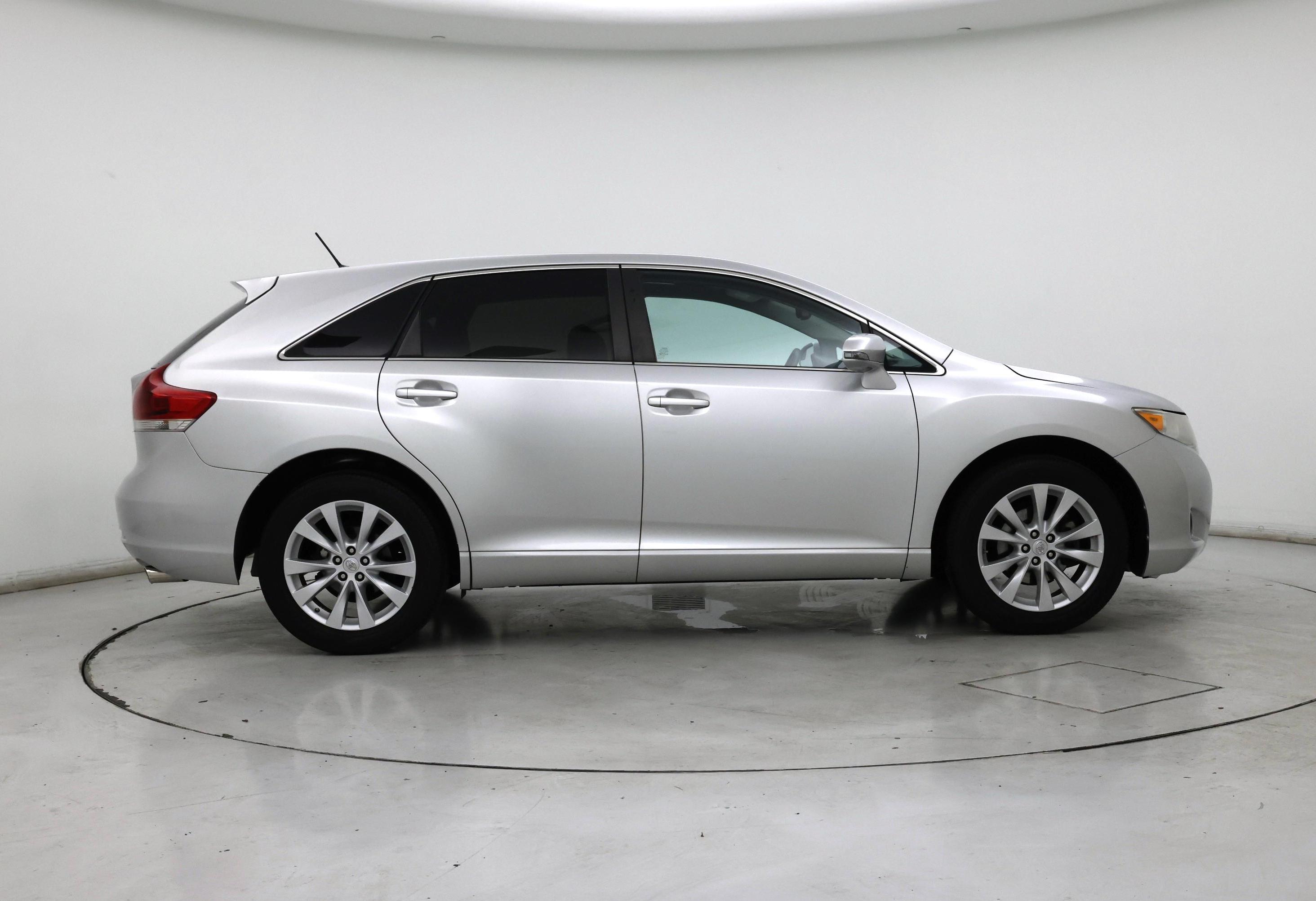 Thumbnail: 2014 Toyota Venza - 7