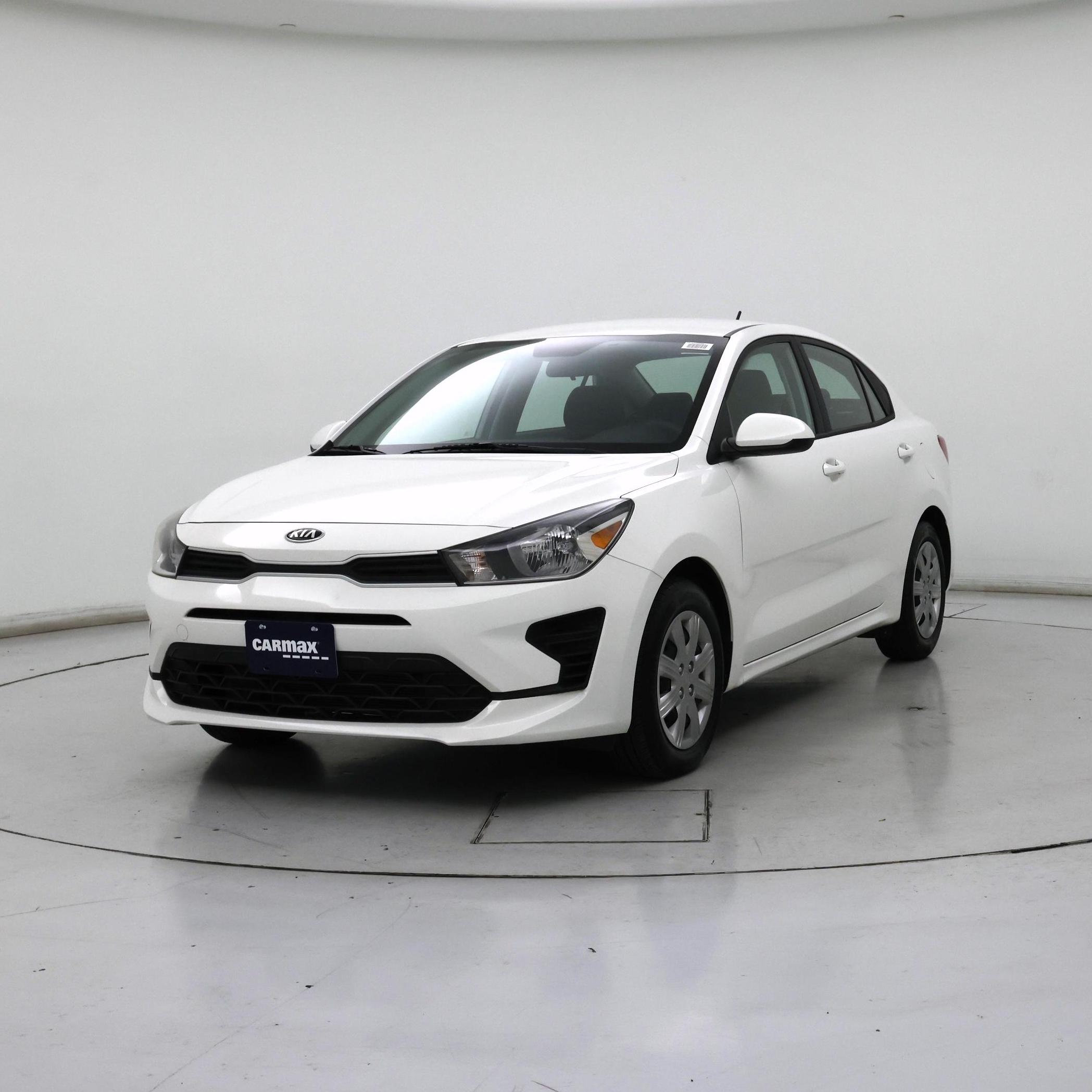 Thumbnail: 2021 Kia Rio - 4