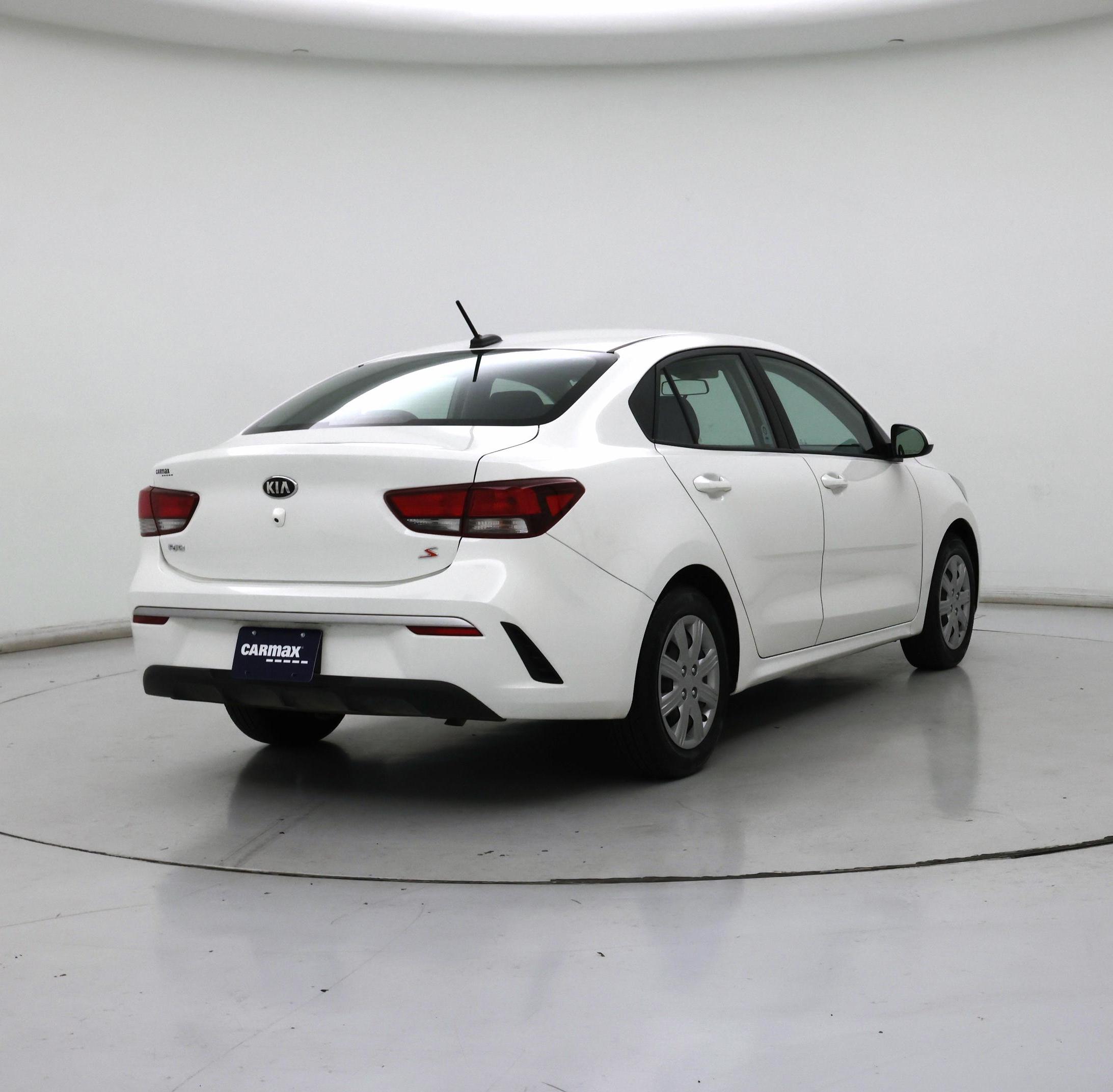 Thumbnail: 2021 Kia Rio - 8