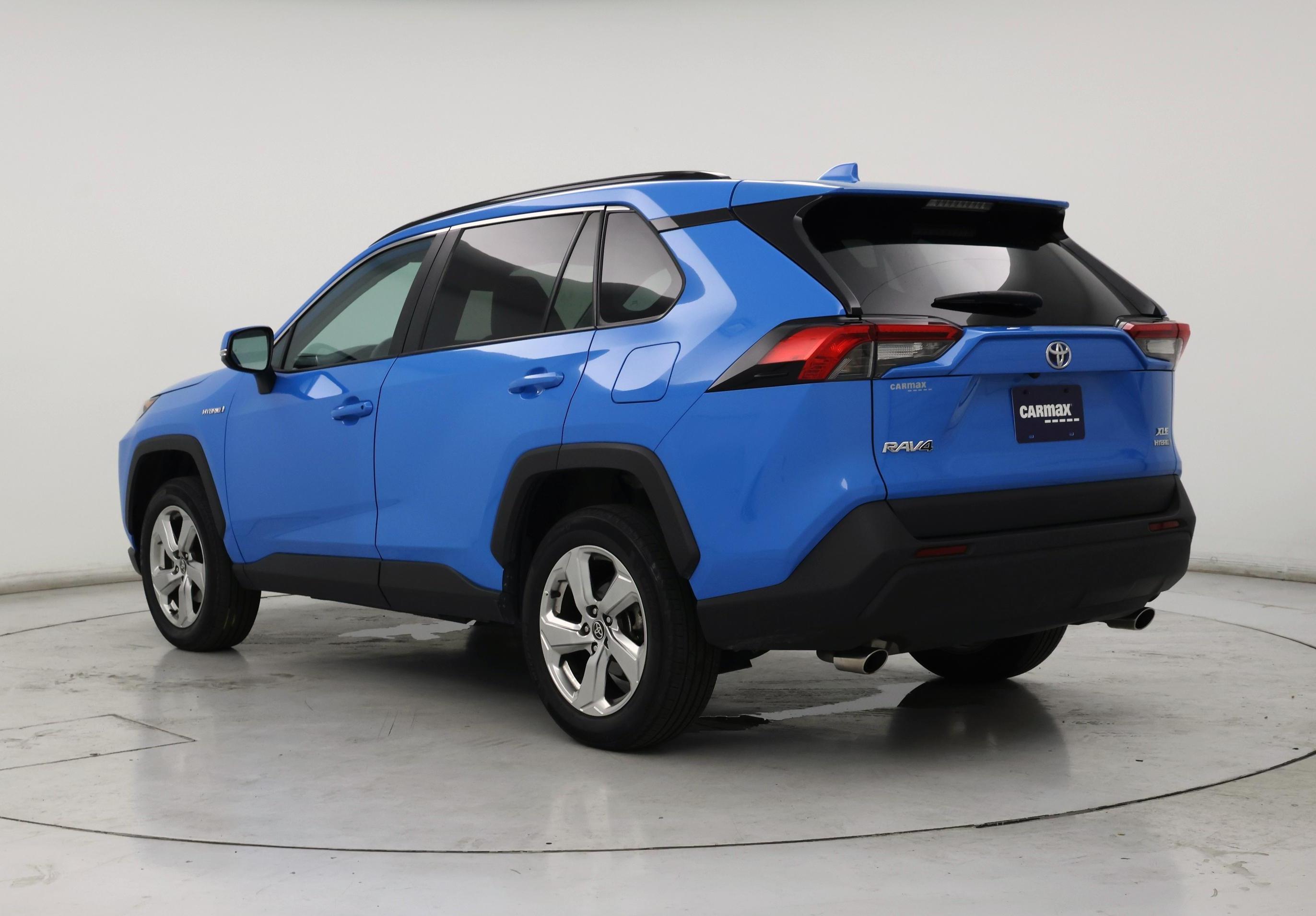 Thumbnail: 2021 Toyota RAV4 - 2