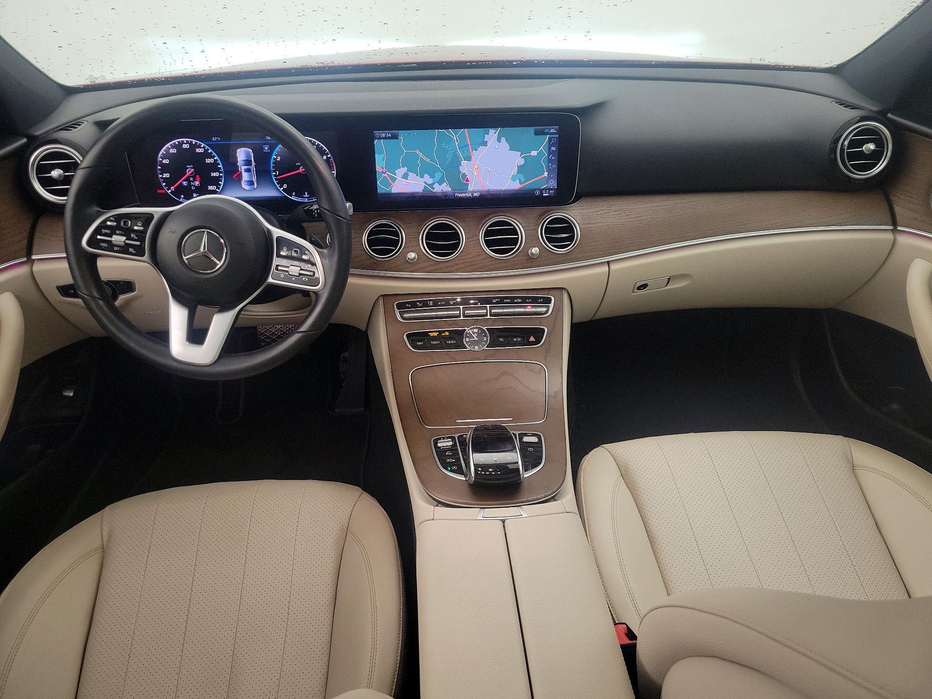 Thumbnail: 2019 Mercedes-Benz E-Class - 9