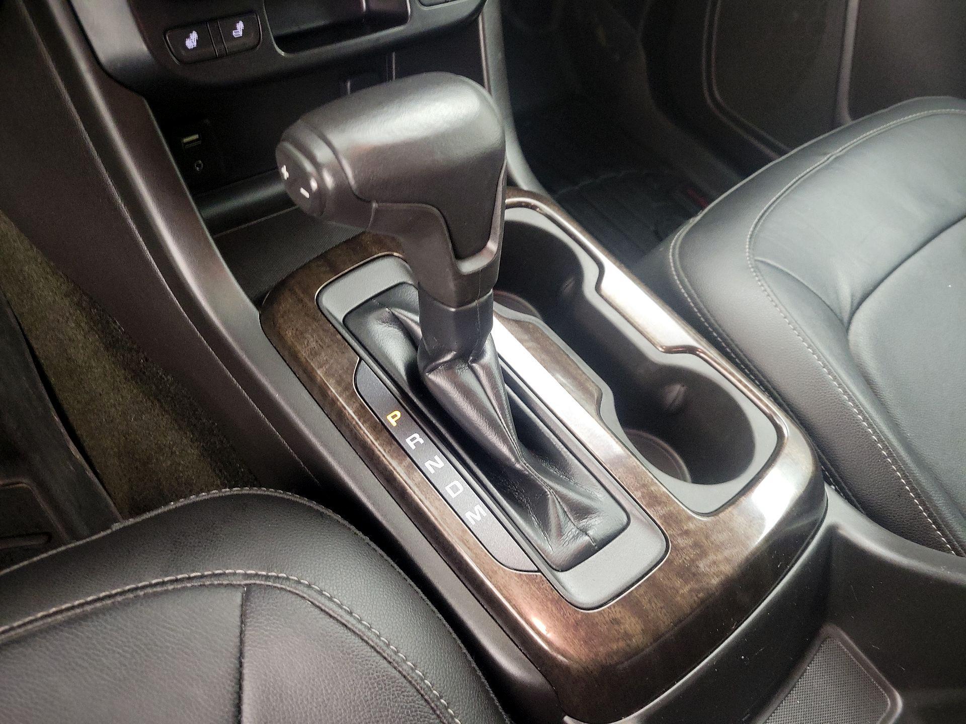 Thumbnail: 2016 GMC Canyon - 18