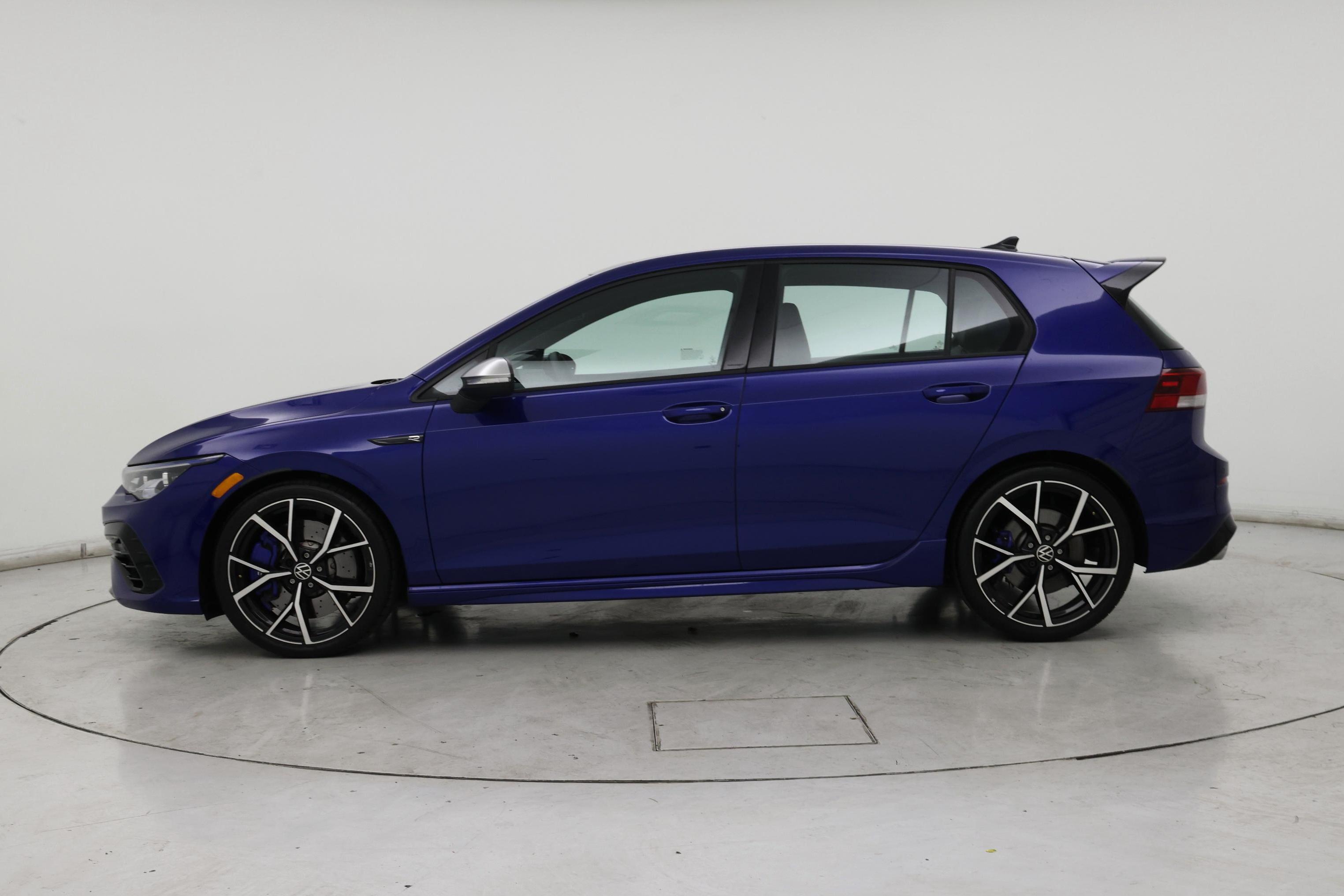 Thumbnail: 2024 Volkswagen Golf - 3