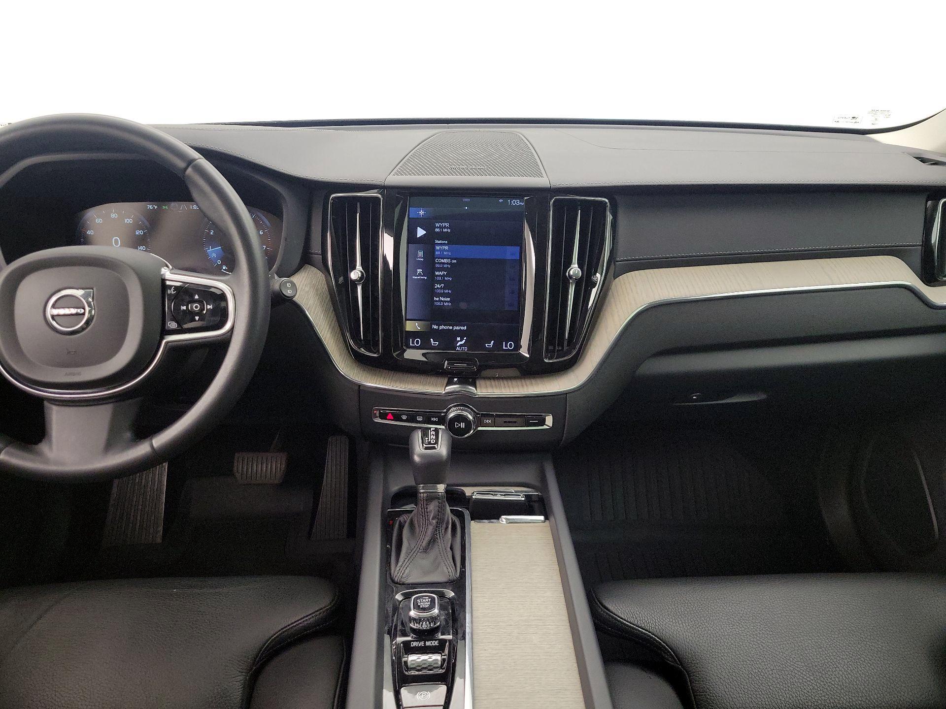 Thumbnail: 2019 Volvo XC60 - 9