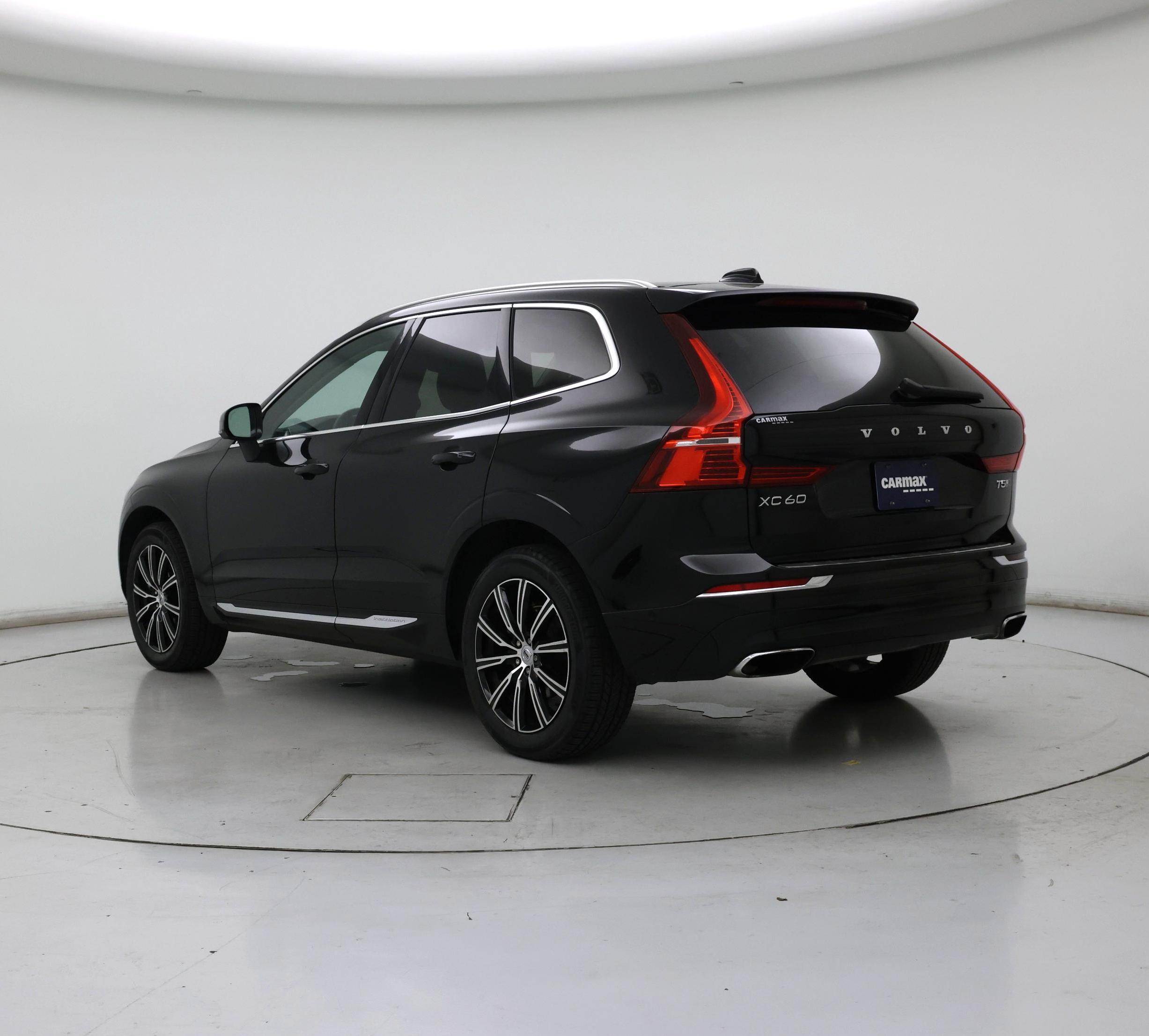 Thumbnail: 2019 Volvo XC60 - 2