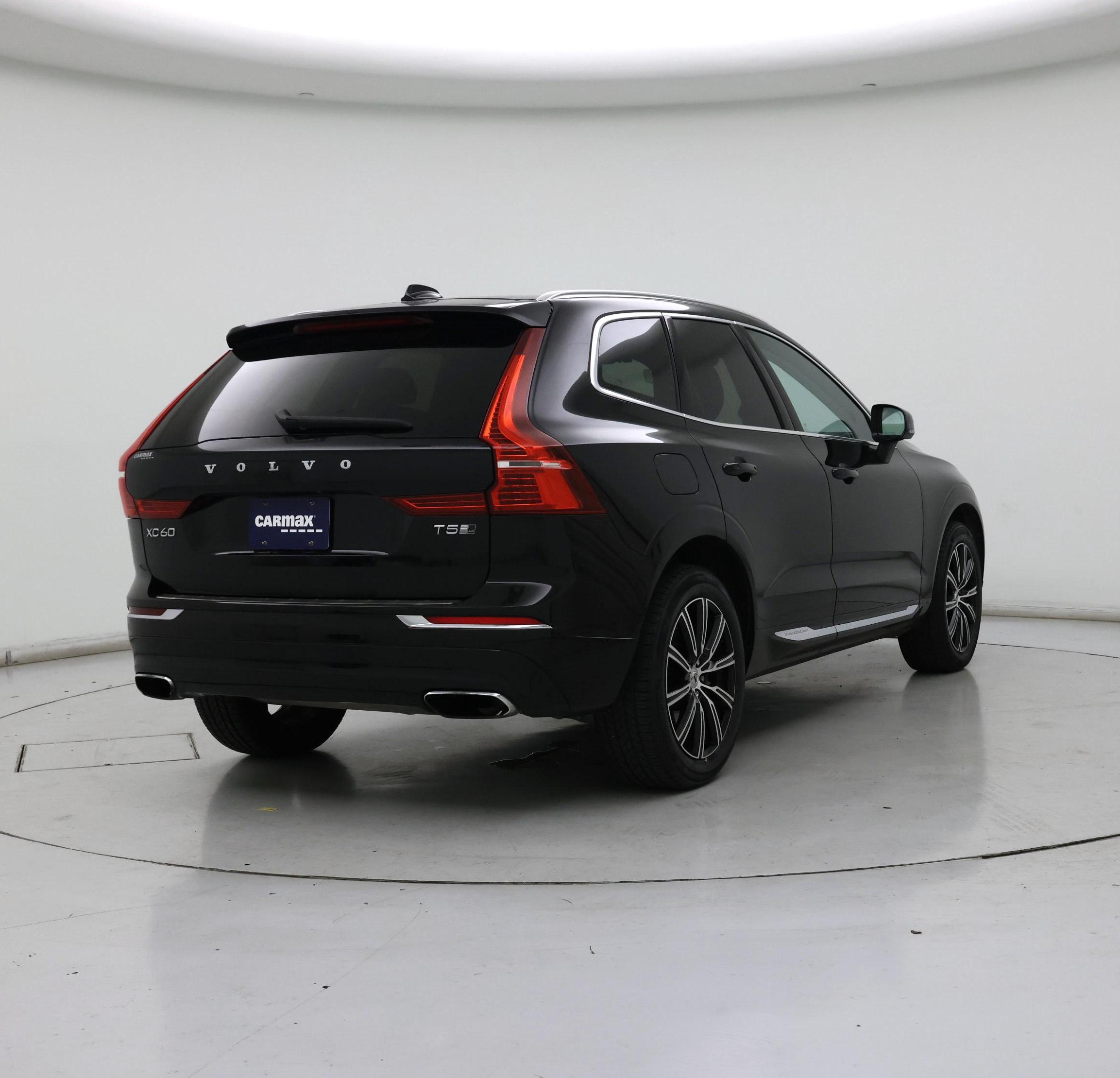 Thumbnail: 2019 Volvo XC60 - 8