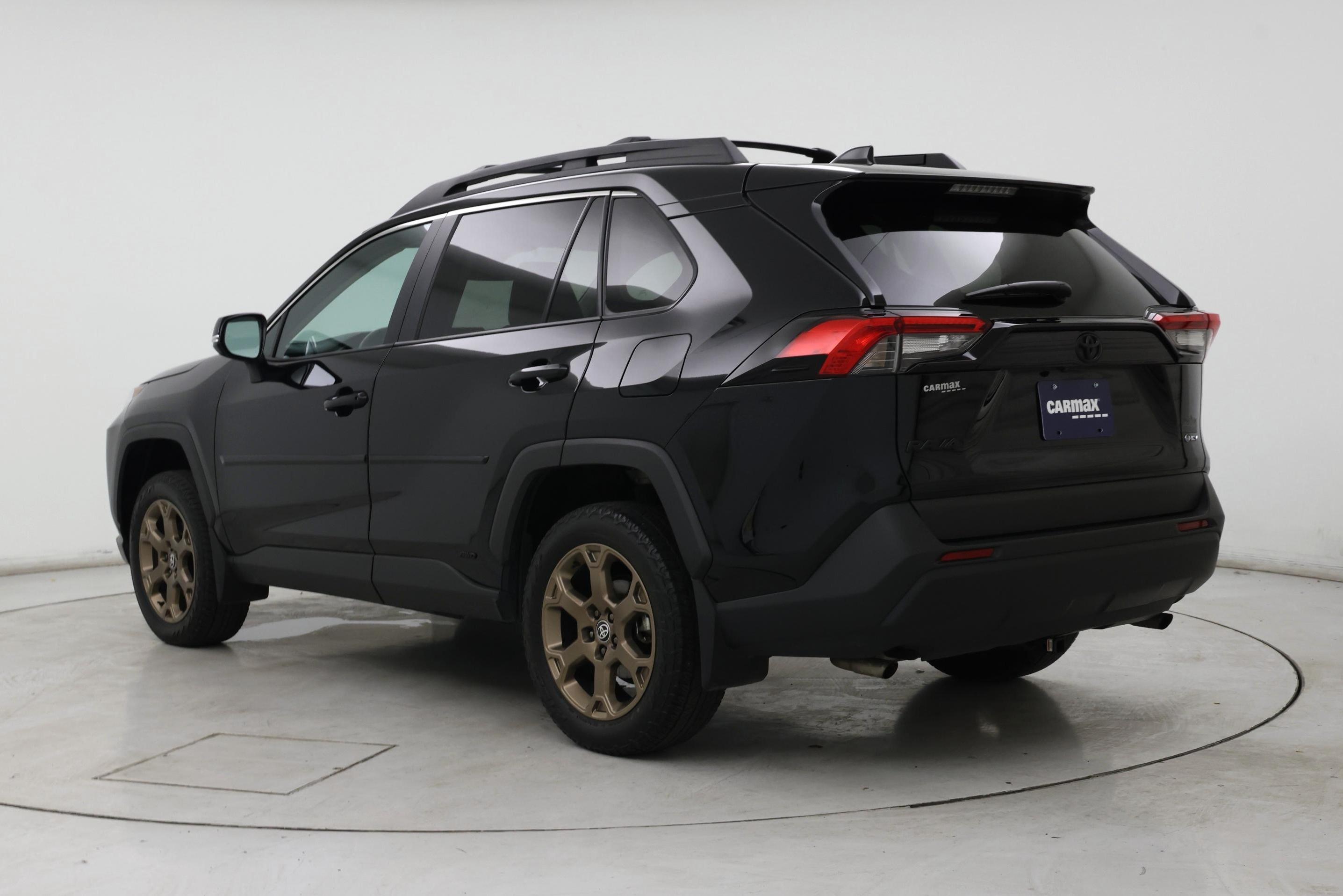 Thumbnail: 2025 Toyota RAV4 - 2