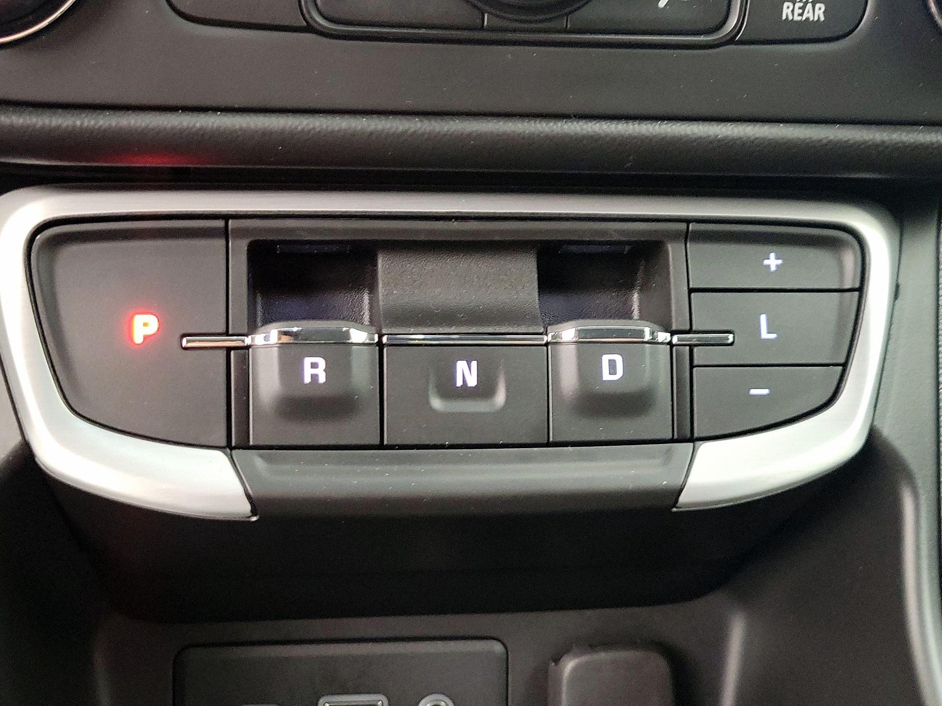 Thumbnail: 2023 GMC Terrain - 18