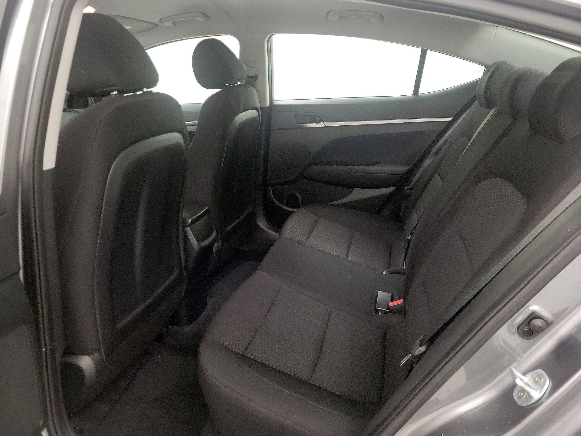 Thumbnail: 2019 Hyundai Elantra - 19