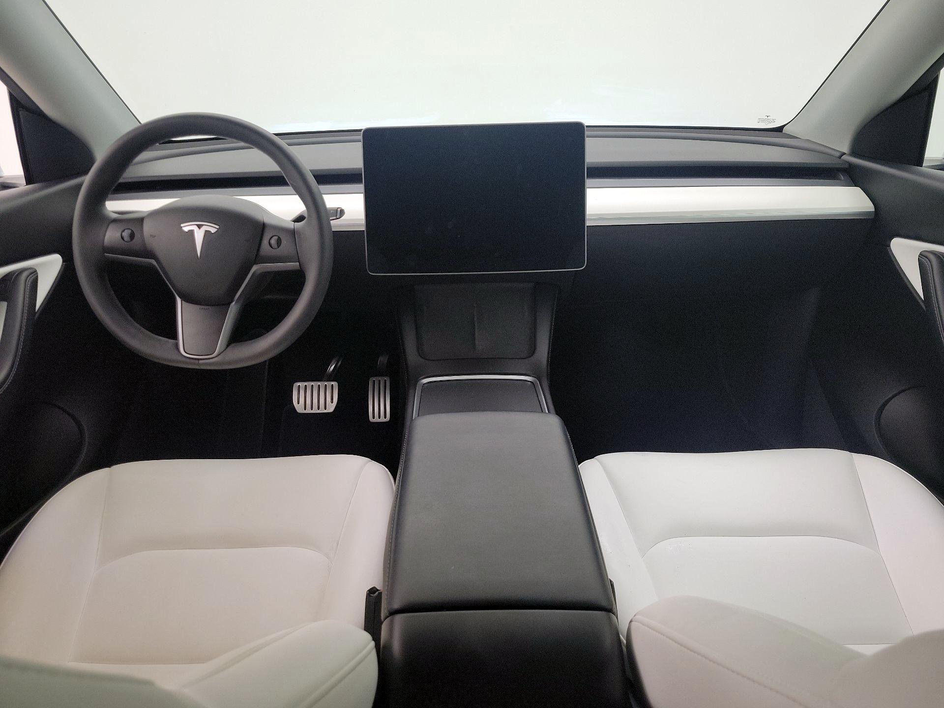 Thumbnail: 2022 Tesla Model Y - 9