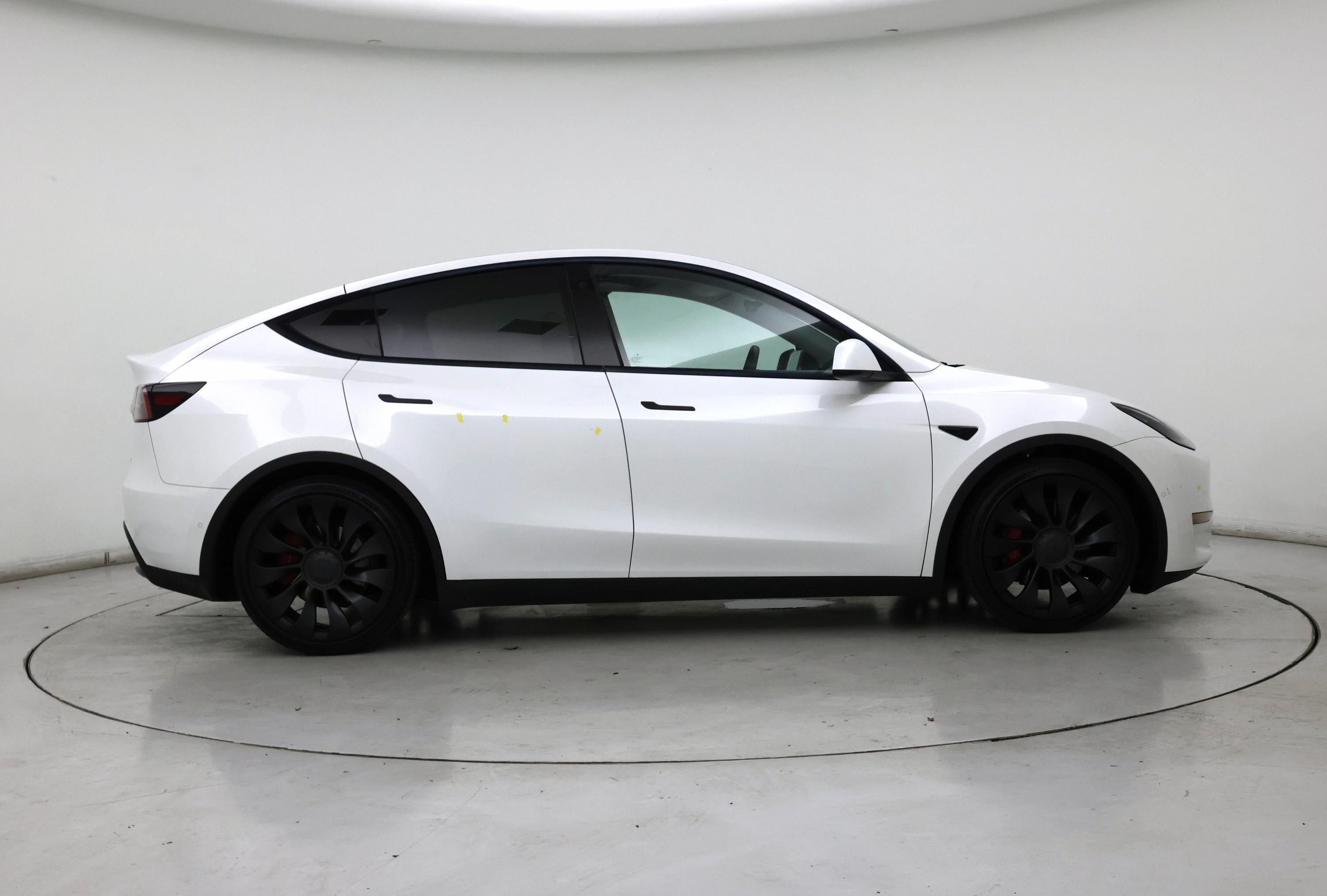 Thumbnail: 2022 Tesla Model Y - 7
