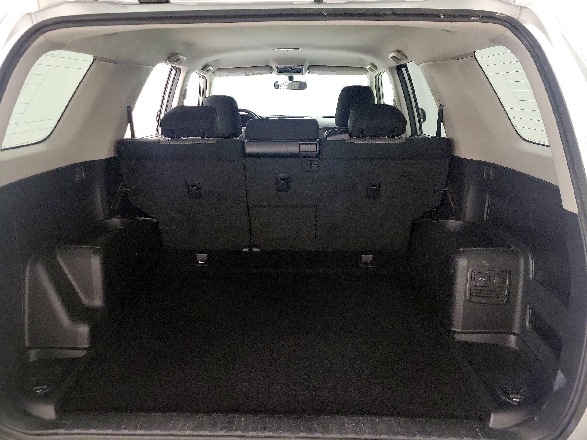 Thumbnail: 2015 Toyota 4Runner - 20