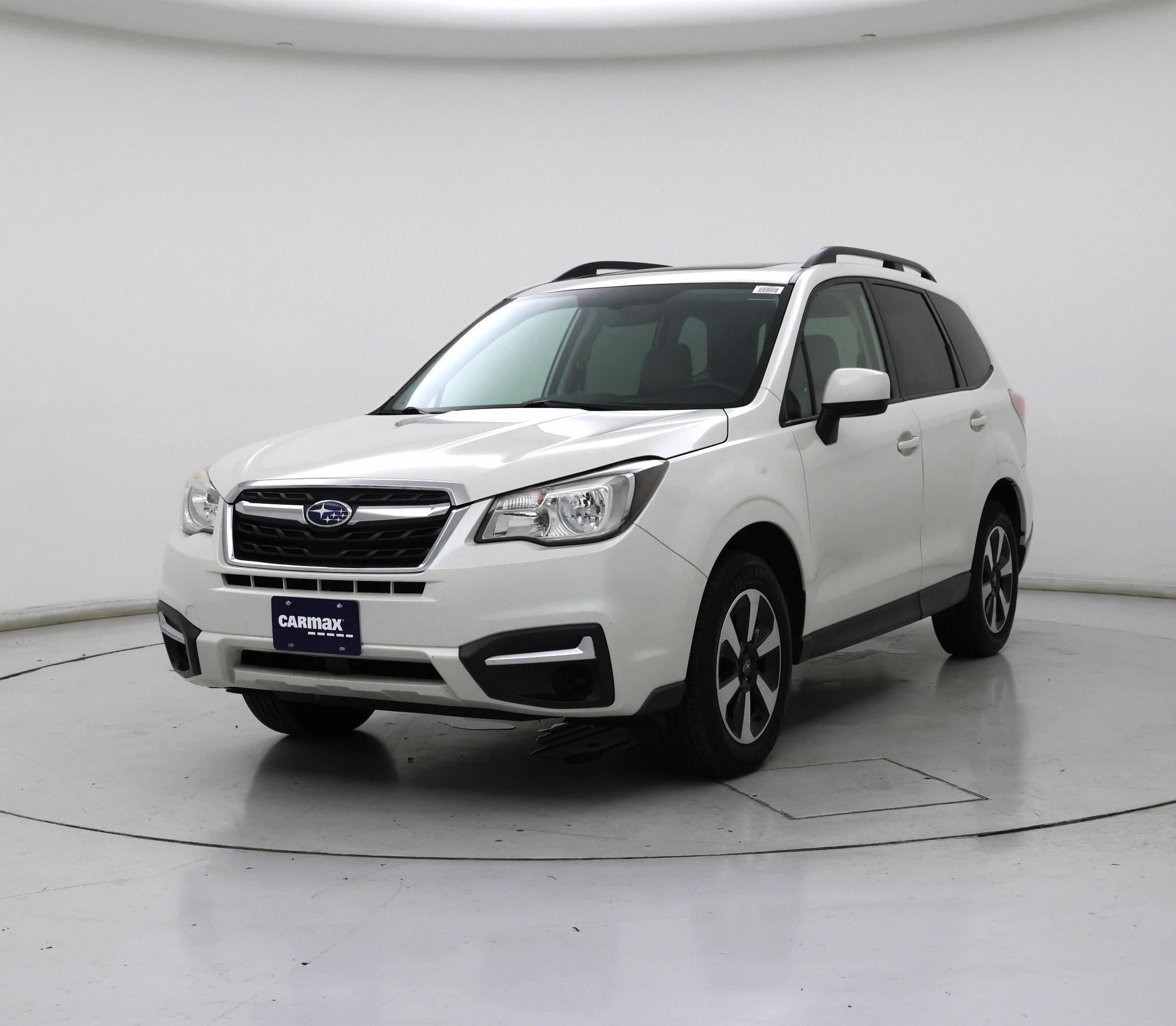Thumbnail: 2017 Subaru Forester - 4