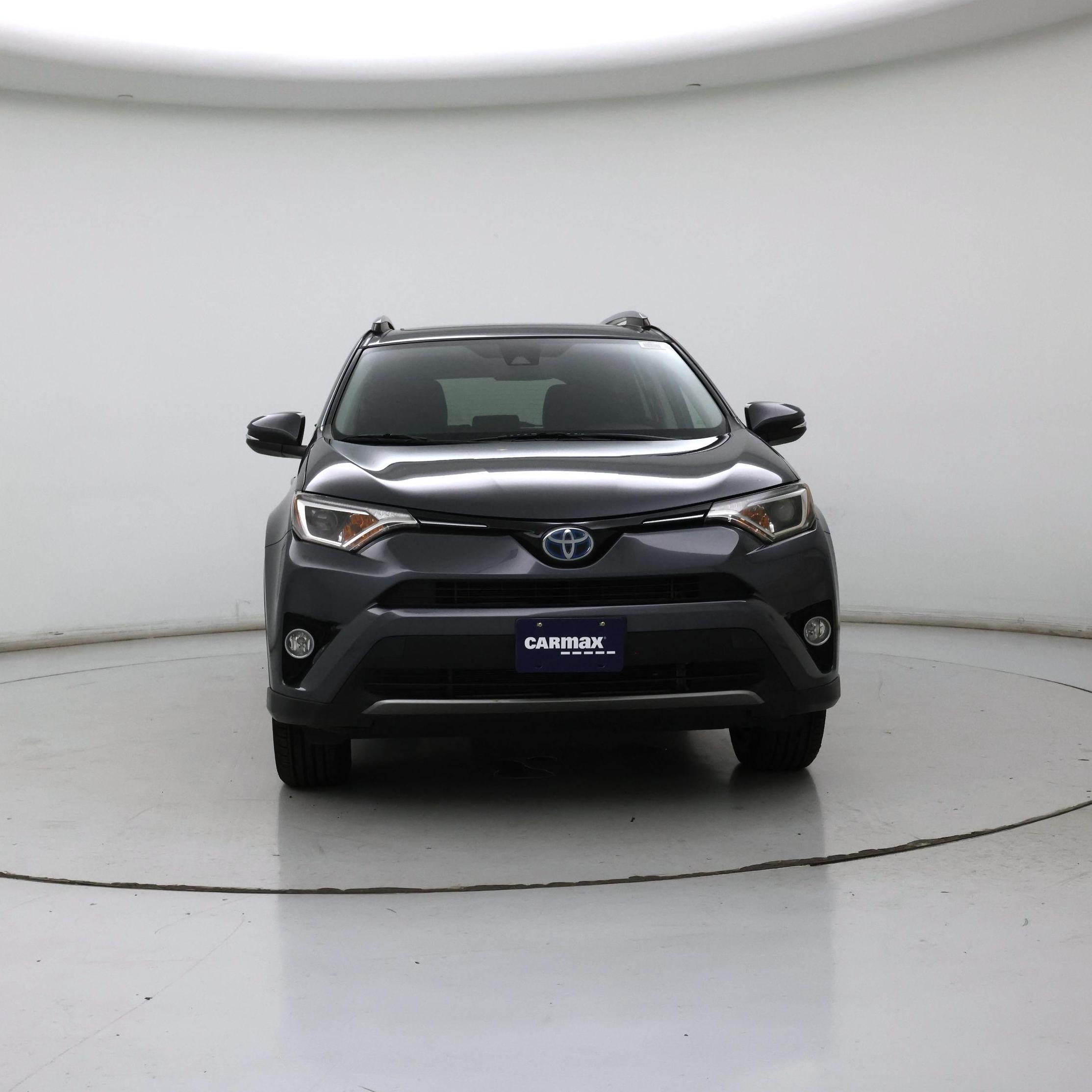 Thumbnail: 2017 Toyota RAV4 - 5
