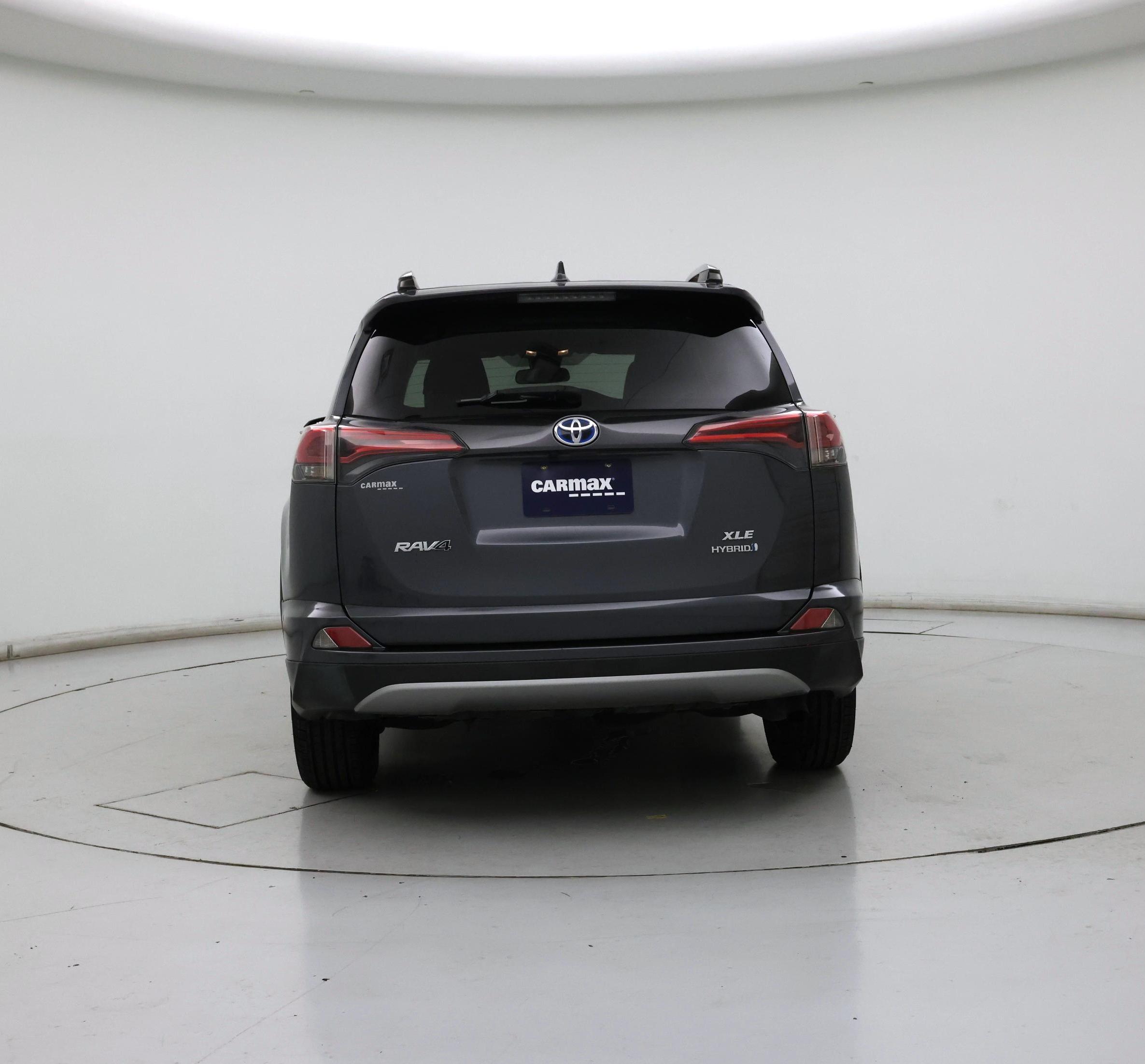 Thumbnail: 2017 Toyota RAV4 - 6