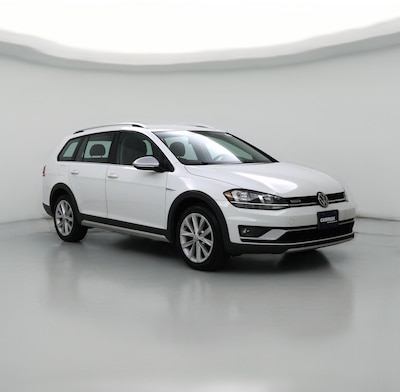 White 2019 Volkswagen Golf Alltrack S