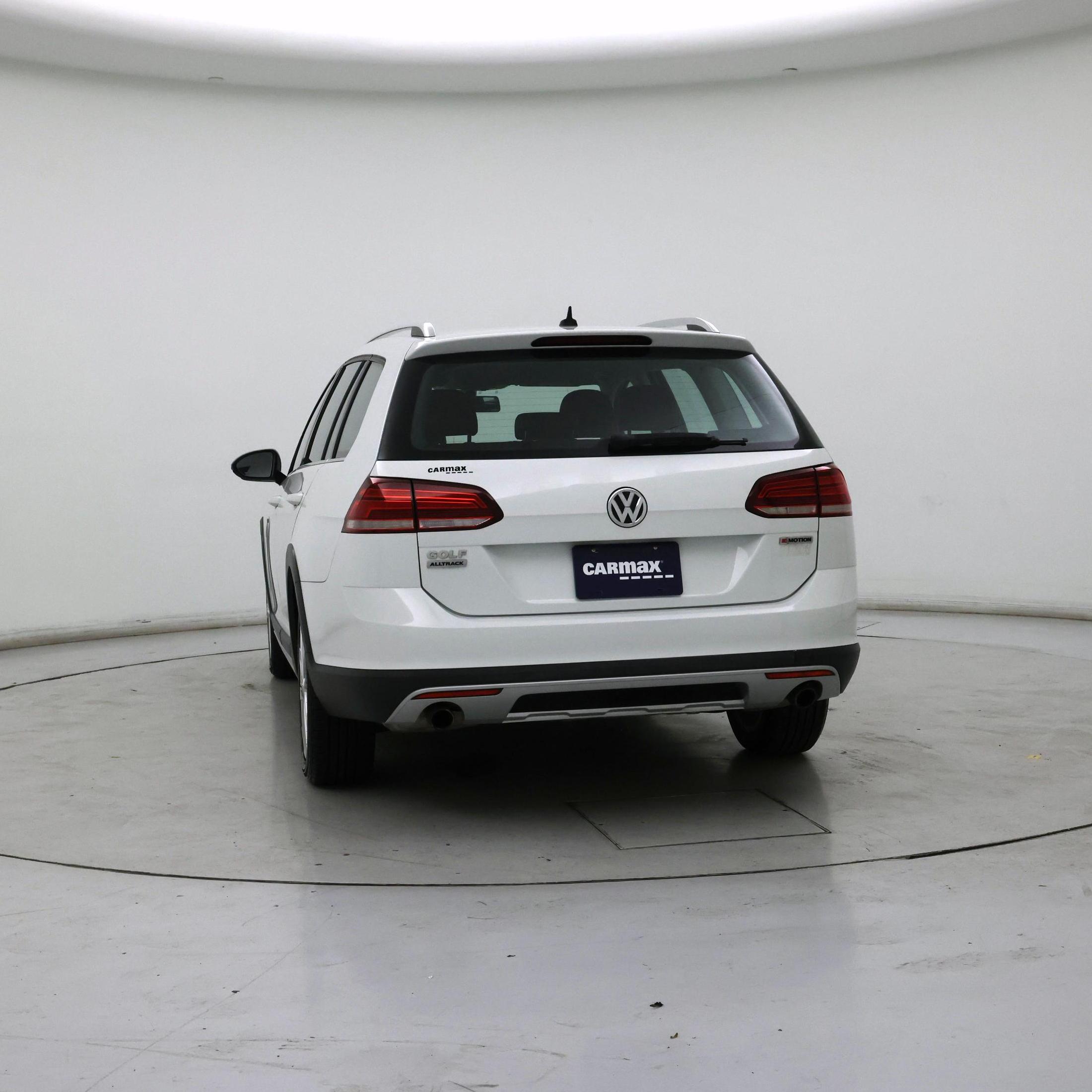 Thumbnail: 2019 Volkswagen Golf - 6