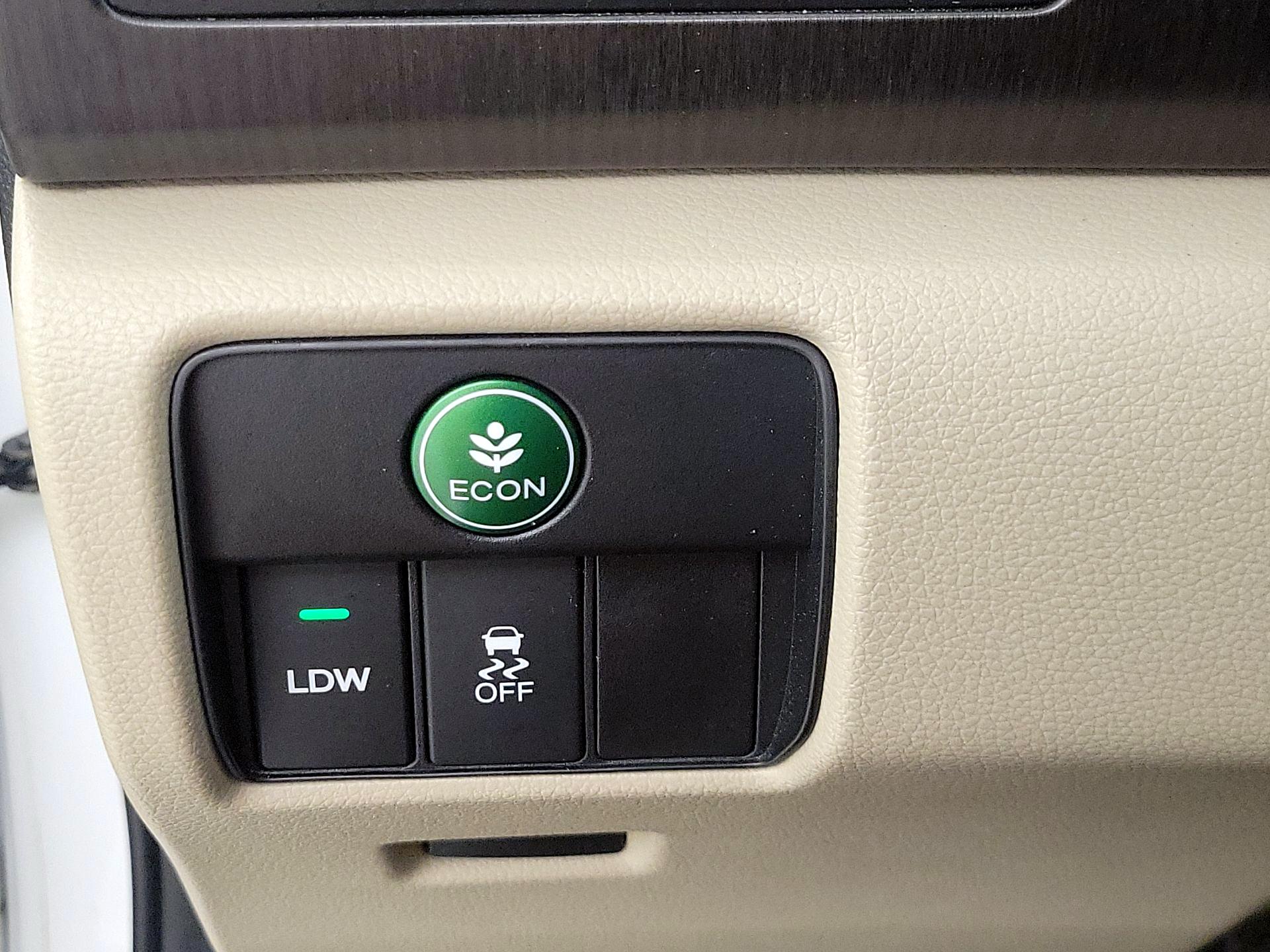 Thumbnail: 2014 Honda Accord - 13