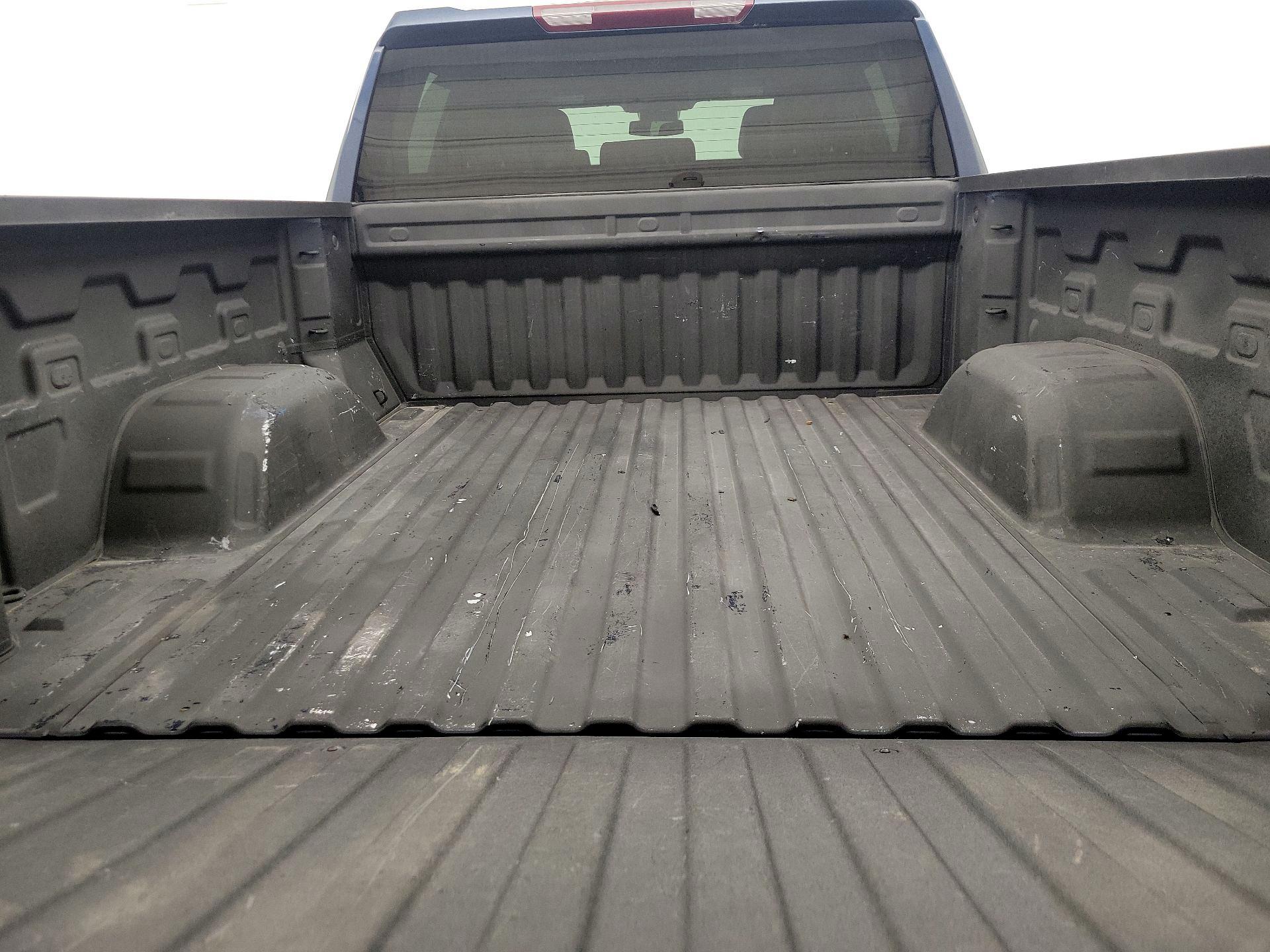 Thumbnail: 2023 Chevrolet Silverado 1500 - 20