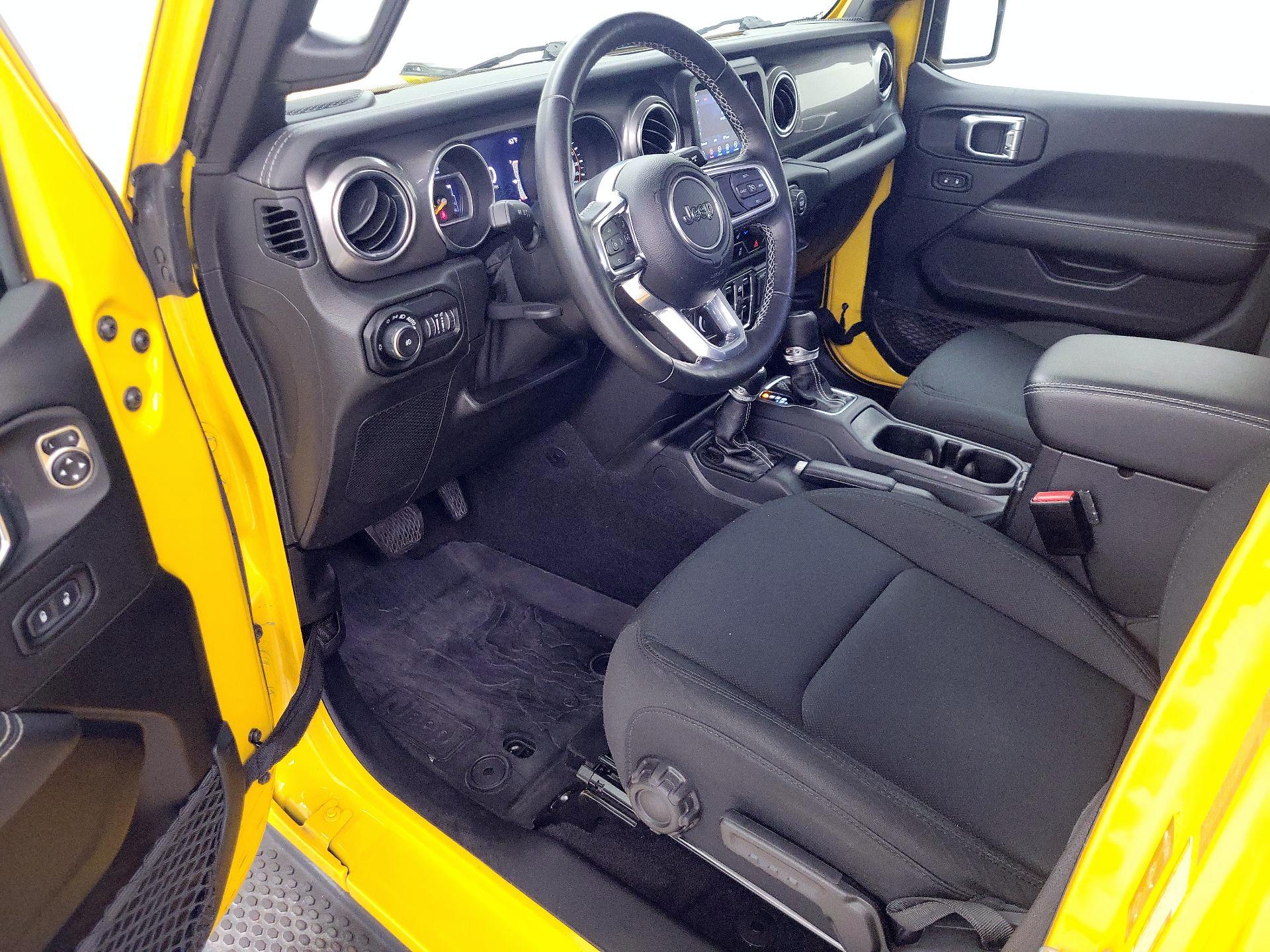 Thumbnail: 2021 Jeep Wrangler - 11