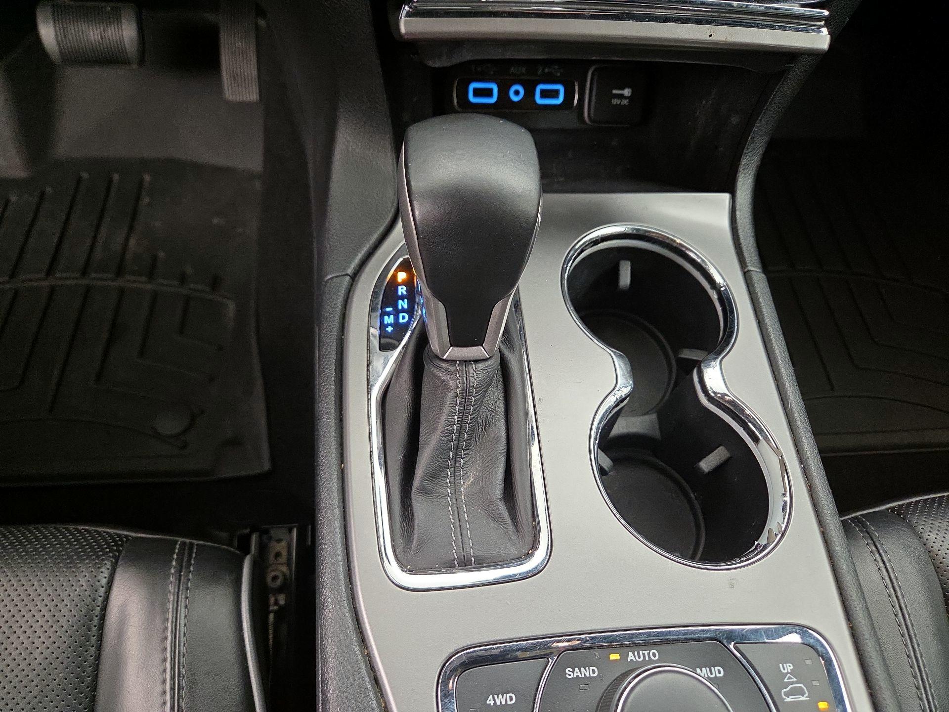 Thumbnail: 2020 Jeep Grand Cherokee - 18