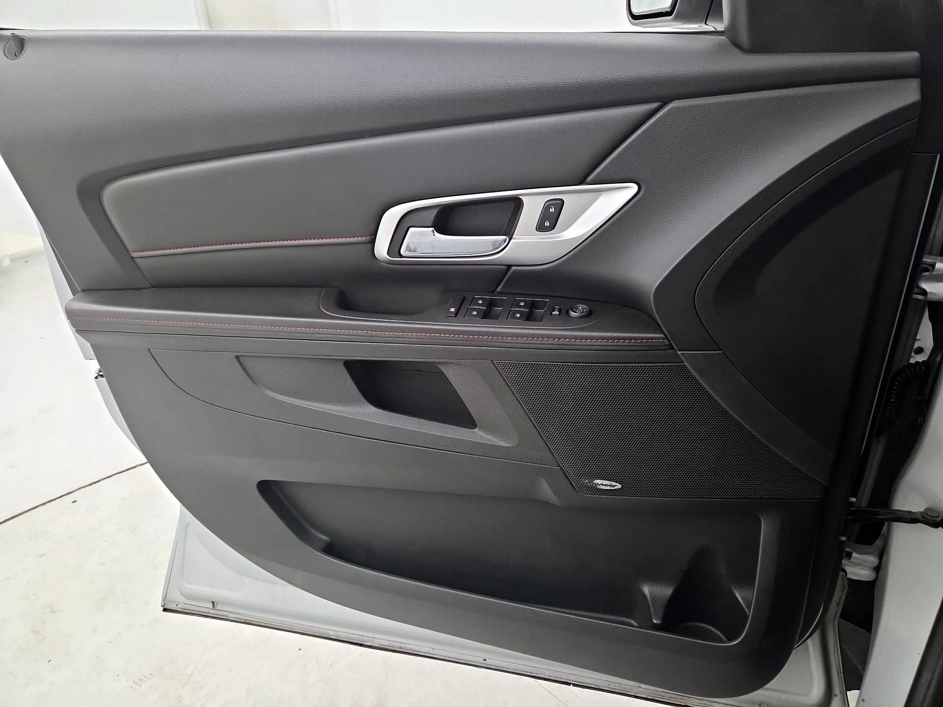 Thumbnail: 2014 GMC Terrain - 12
