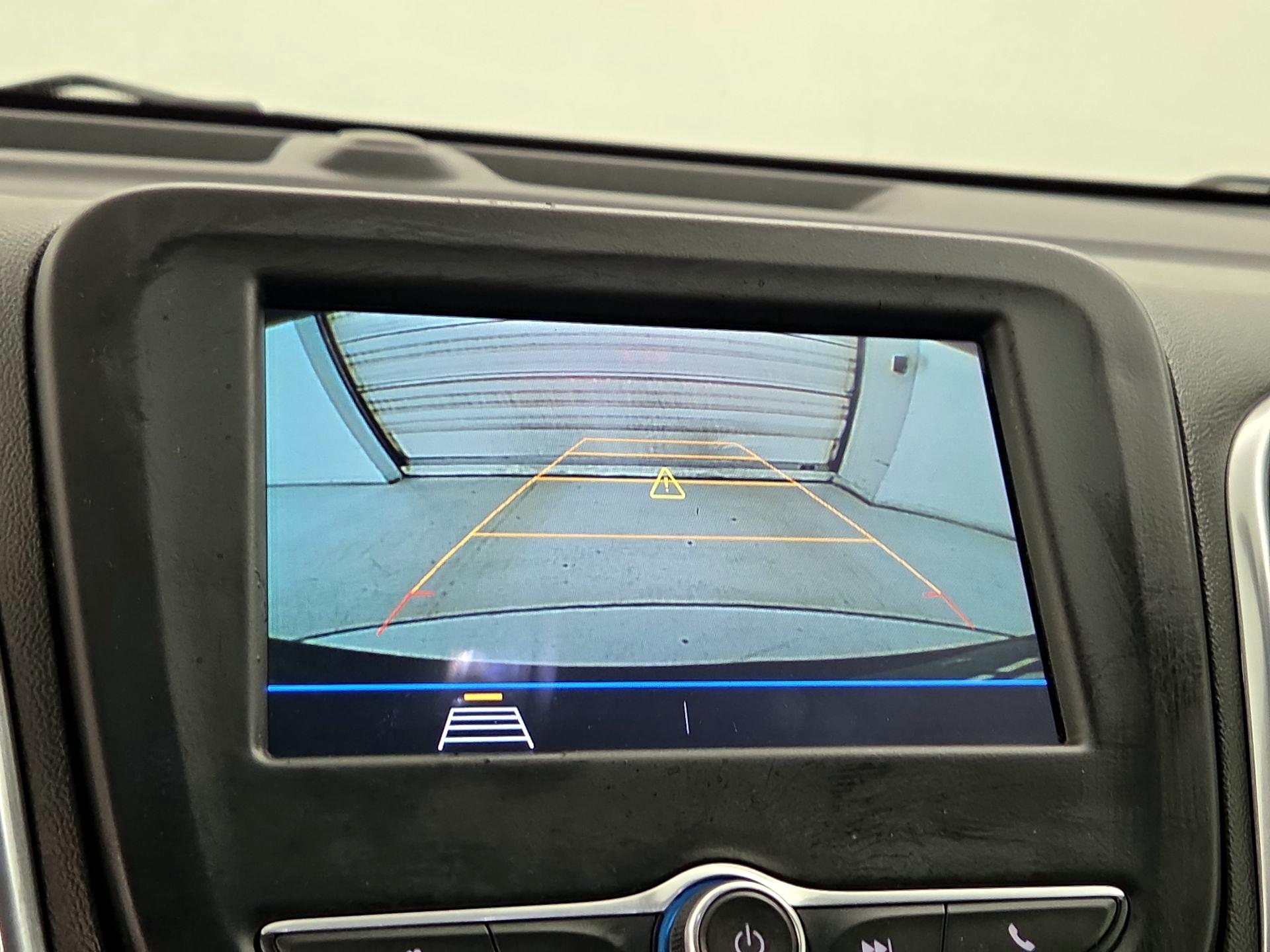 Thumbnail: 2019 Chevrolet Equinox - 14