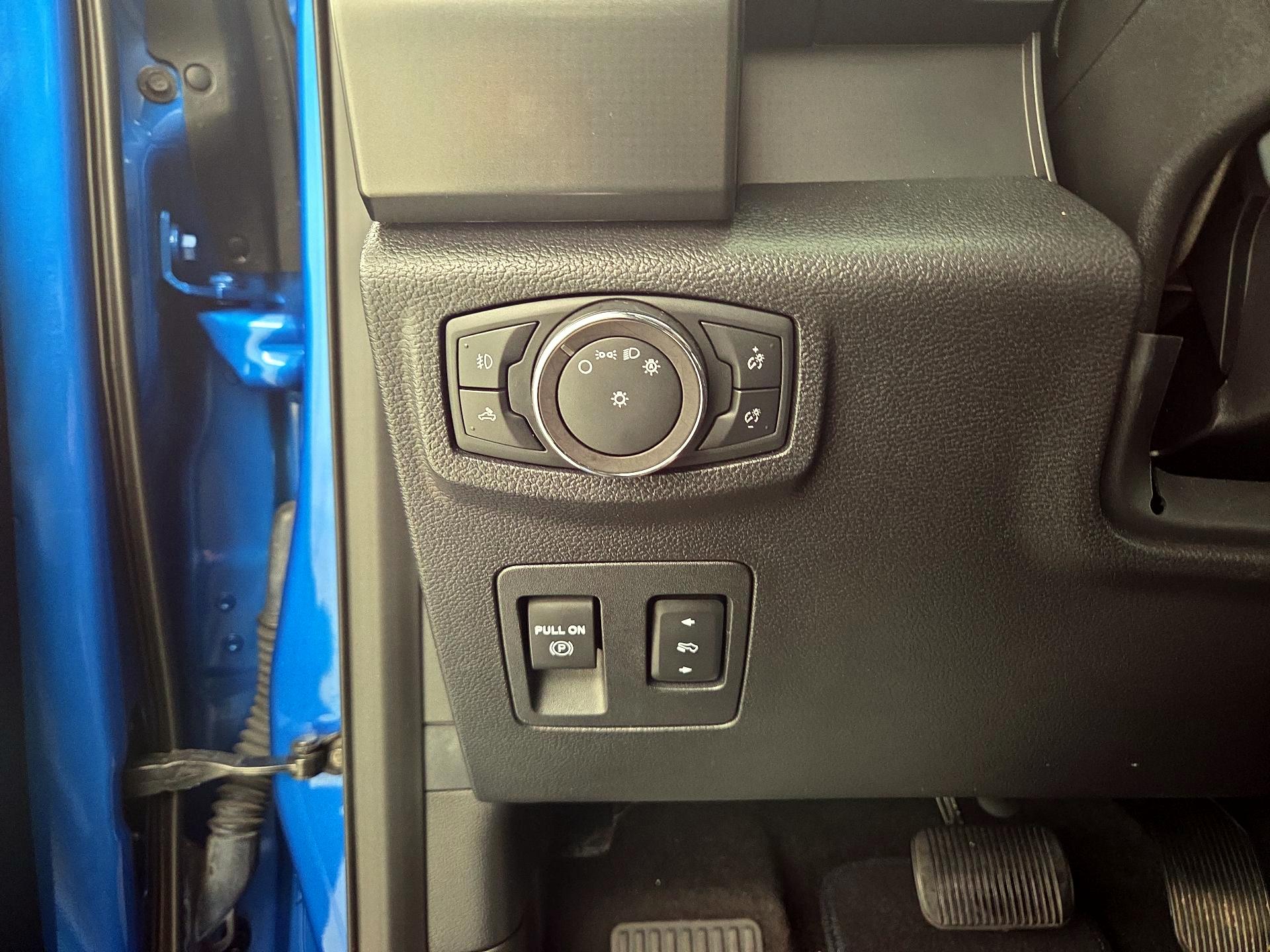 Thumbnail: 2019 Ford F-150 - 13