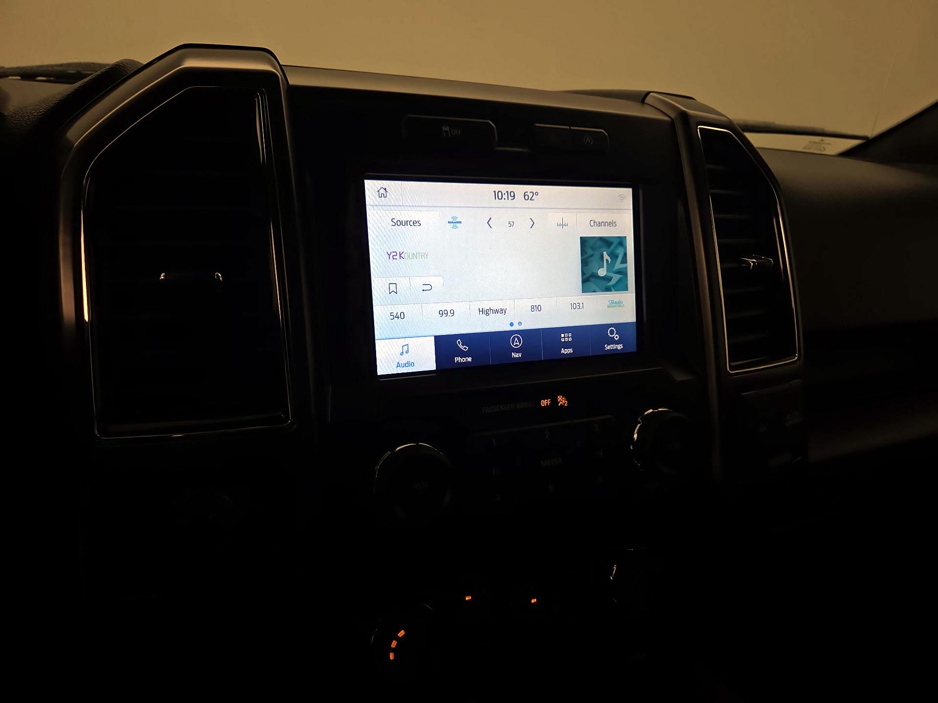 Thumbnail: 2019 Ford F-150 - 16