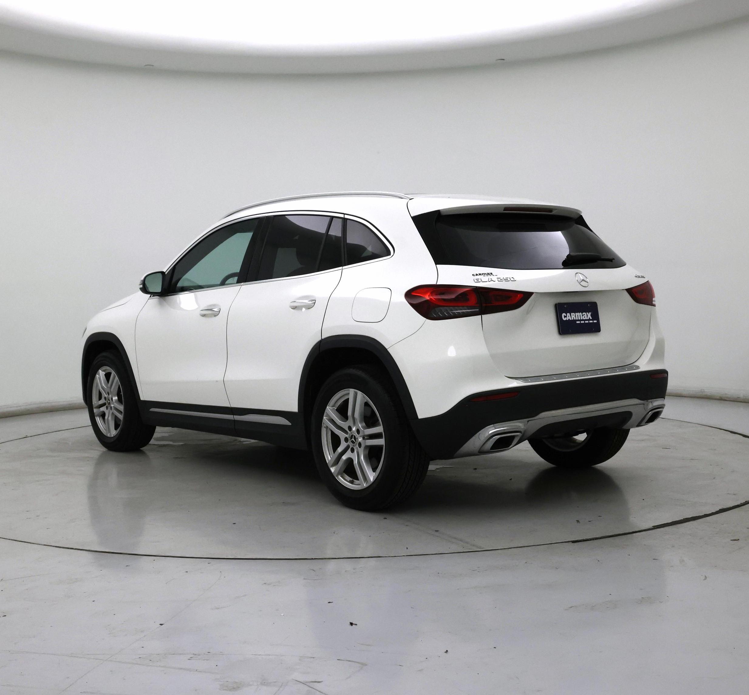 Thumbnail: 2023 Mercedes-Benz GLA - 2
