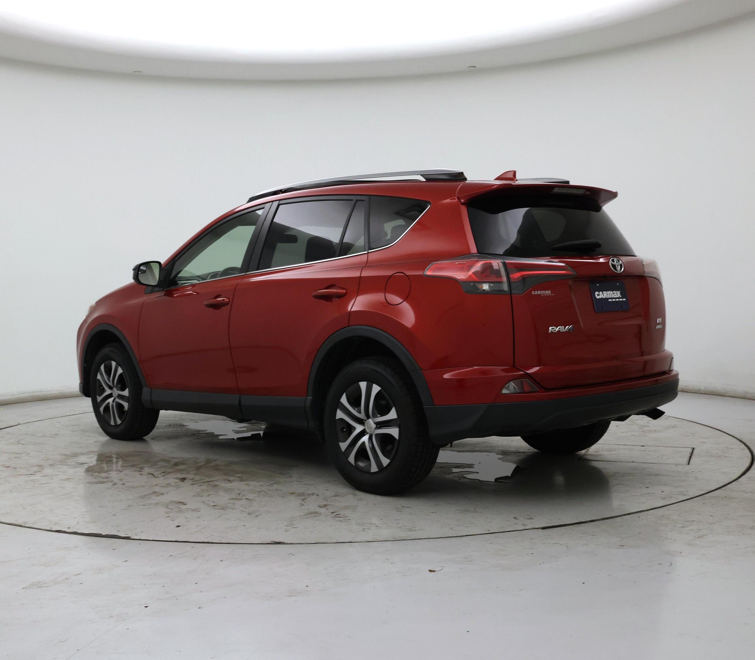 Thumbnail: 2017 Toyota RAV4 - 2