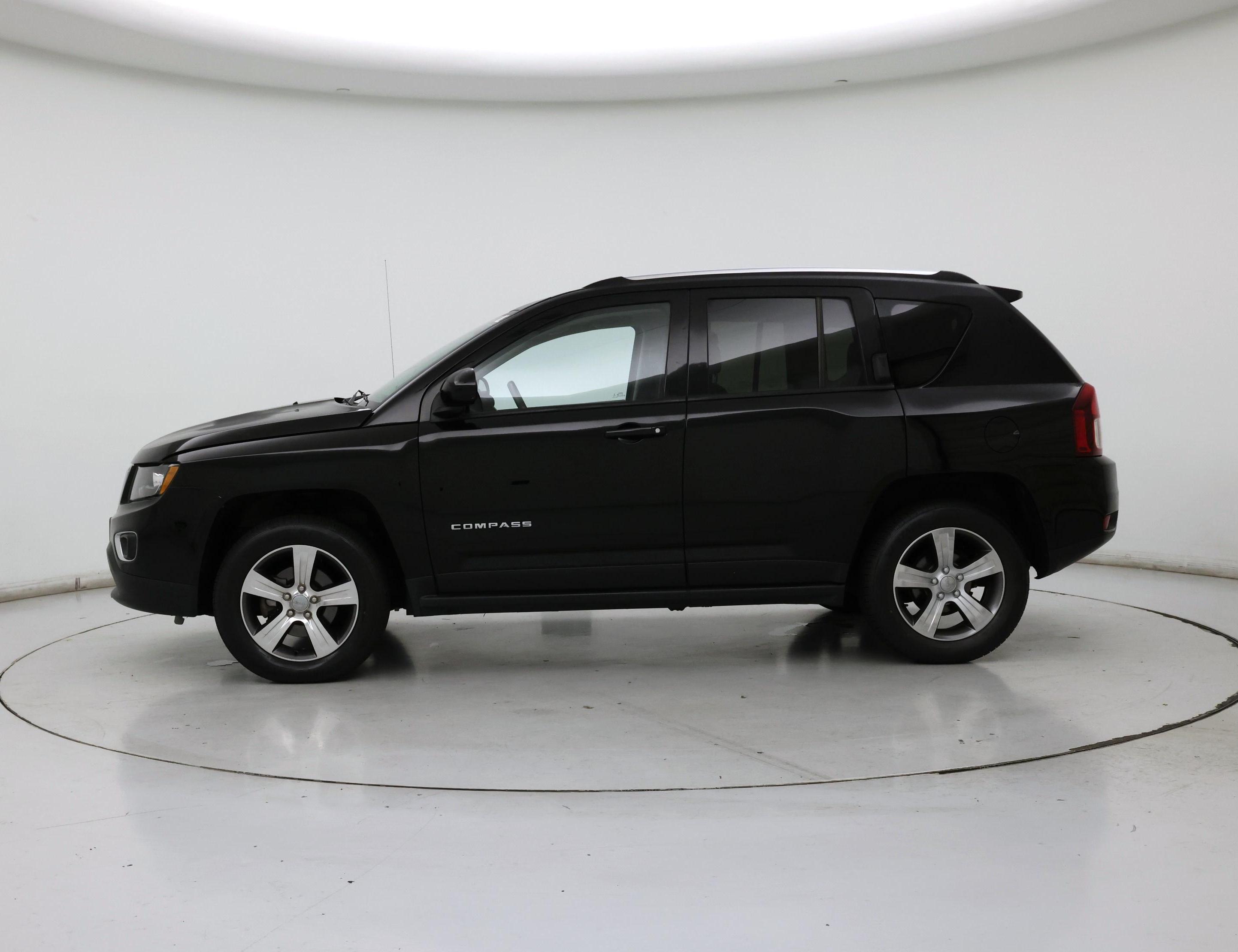 Thumbnail: 2016 Jeep Compass - 3