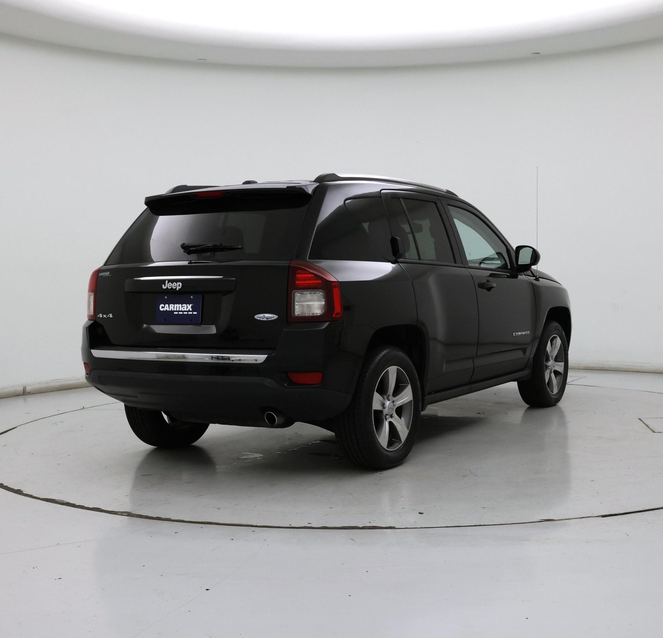 Thumbnail: 2016 Jeep Compass - 8