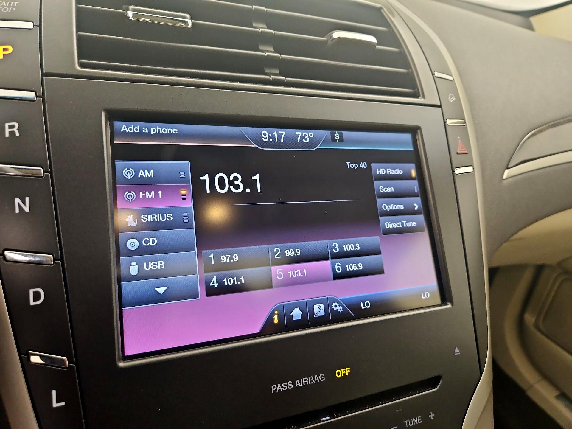 Thumbnail: 2014 Lincoln MKZ - 16