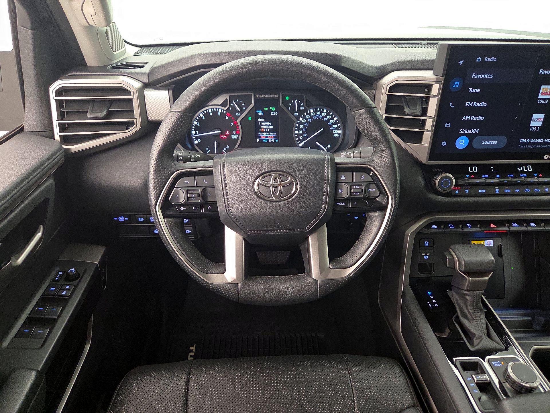 Thumbnail: 2022 Toyota Tundra - 10