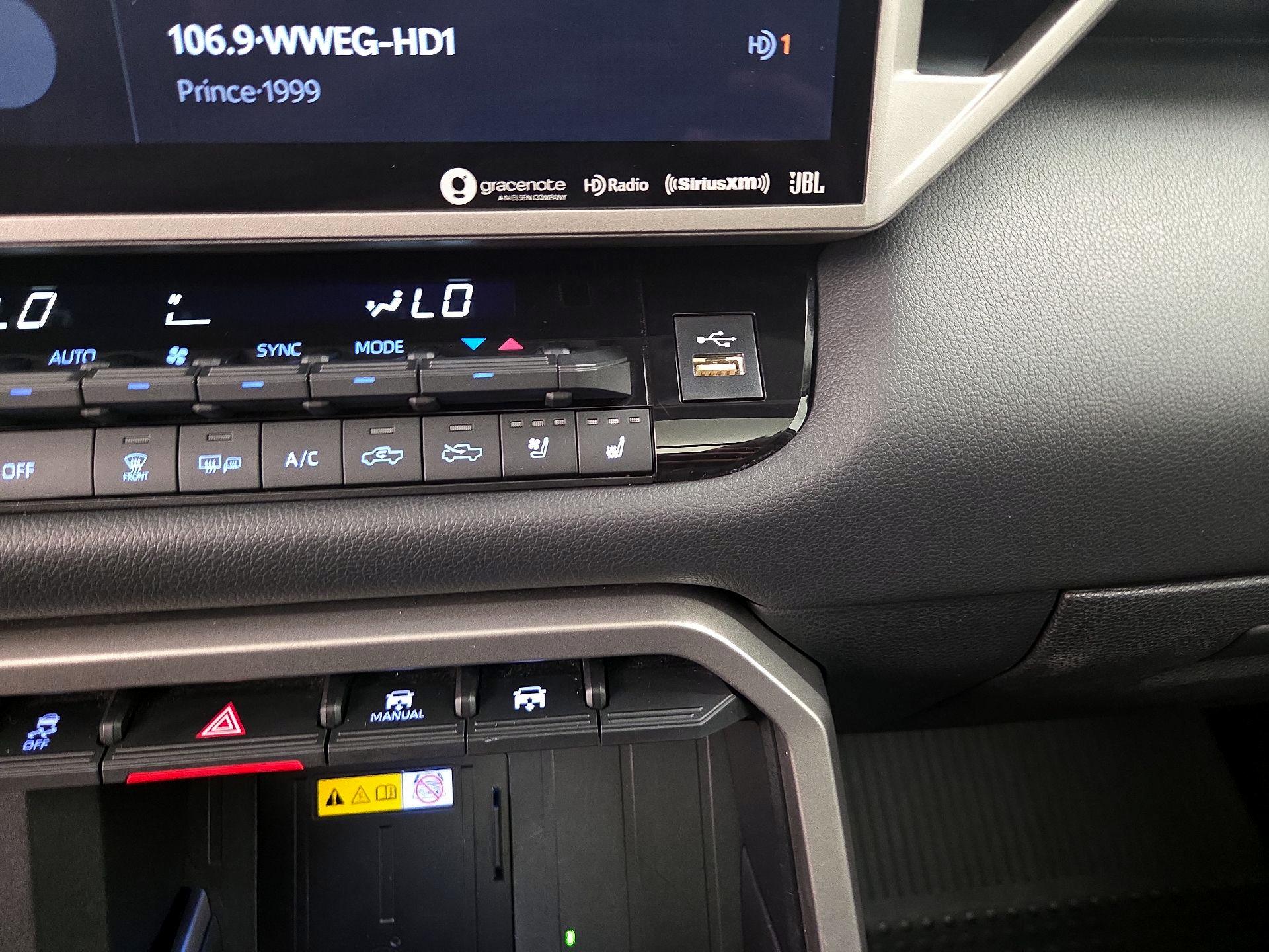 Thumbnail: 2022 Toyota Tundra - 18