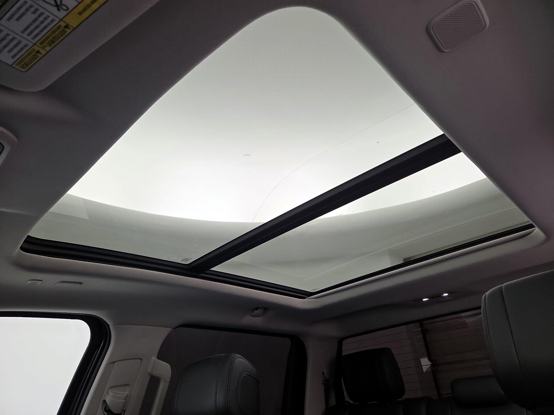 Thumbnail: 2022 Toyota Tundra - 19