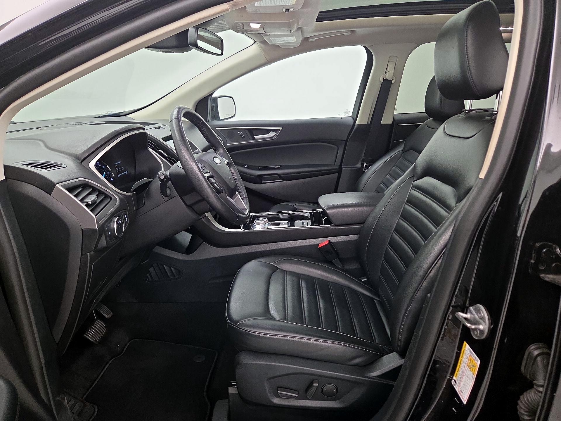 Thumbnail: 2020 Ford Edge - 11