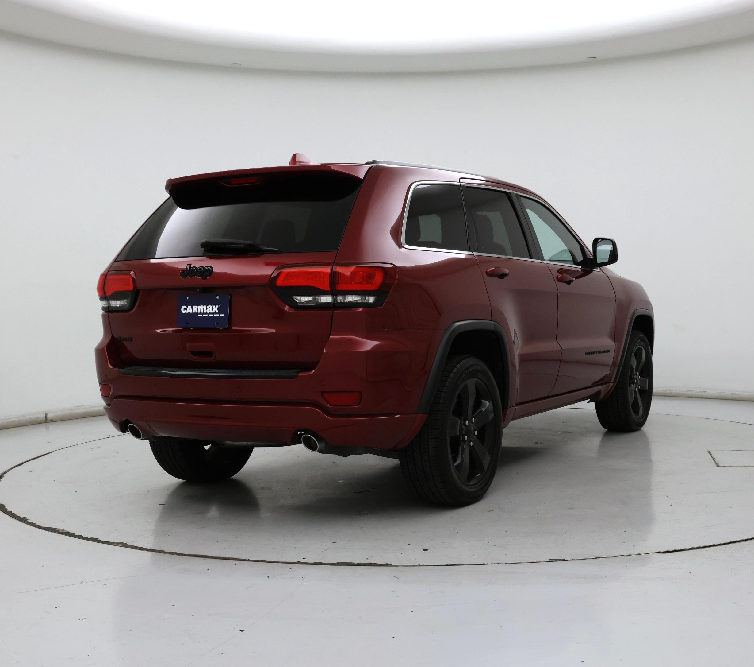 Thumbnail: 2015 Jeep Grand Cherokee - 8