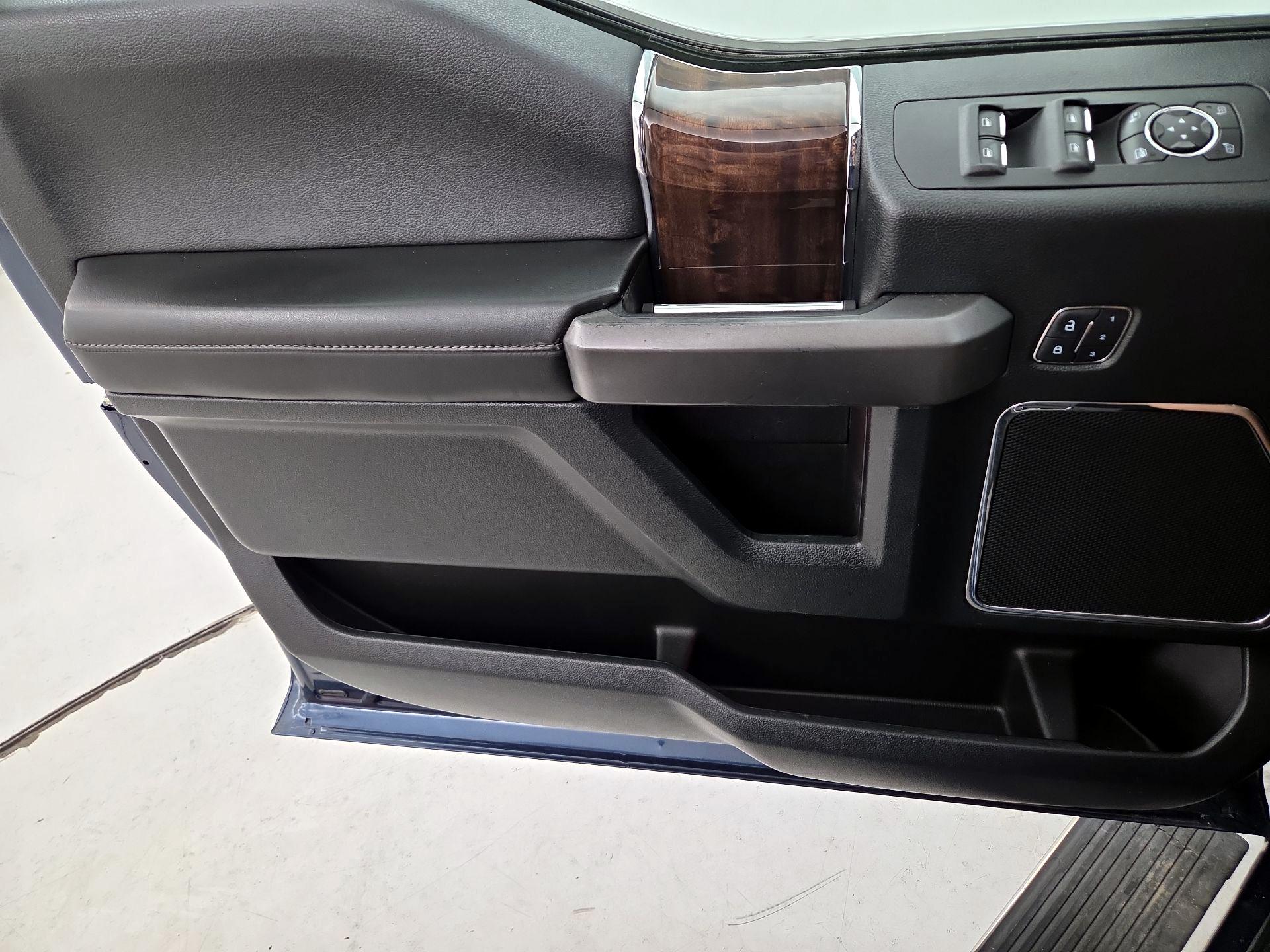 Thumbnail: 2016 Ford F-150 - 12