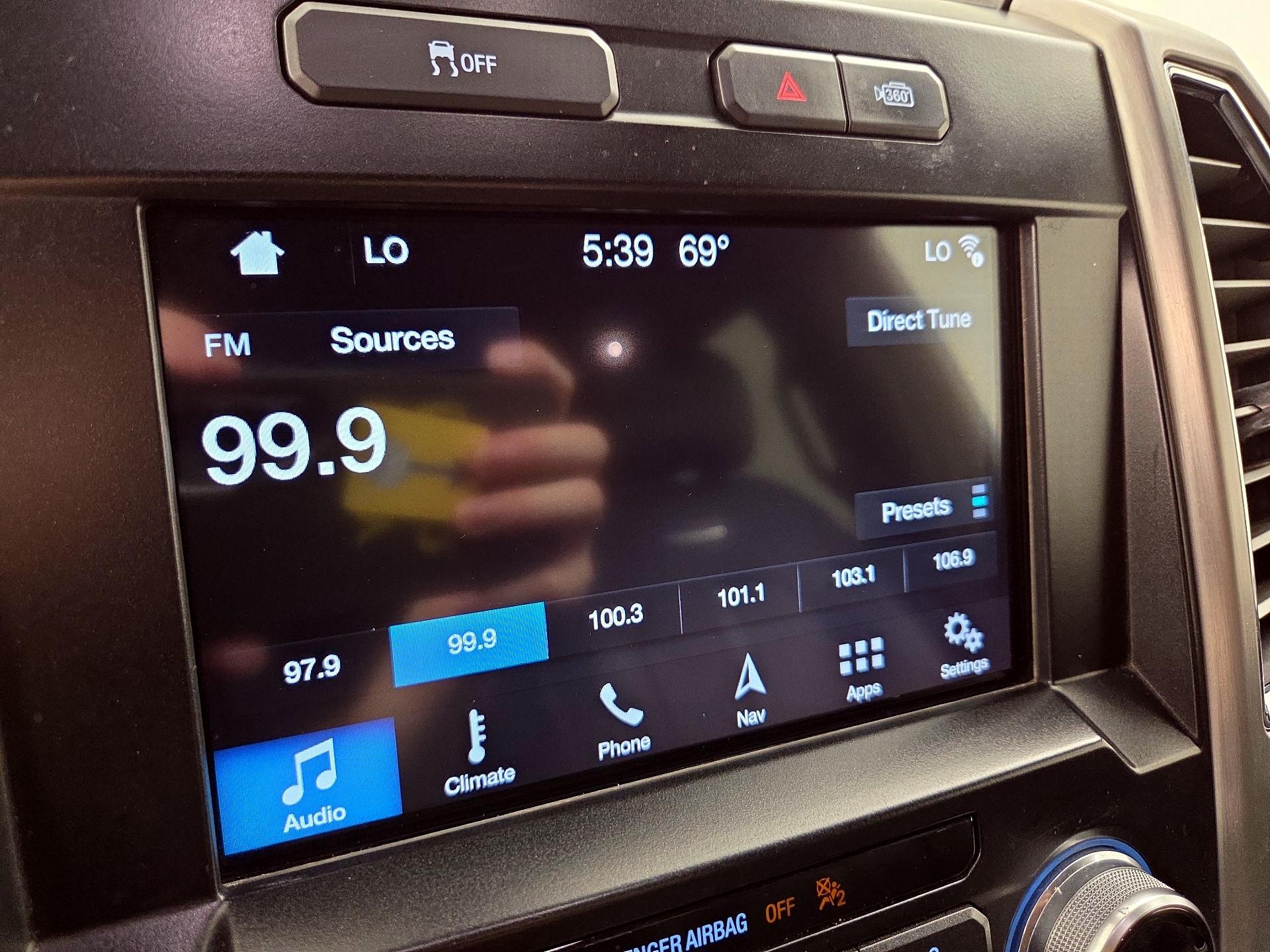 Thumbnail: 2016 Ford F-150 - 16