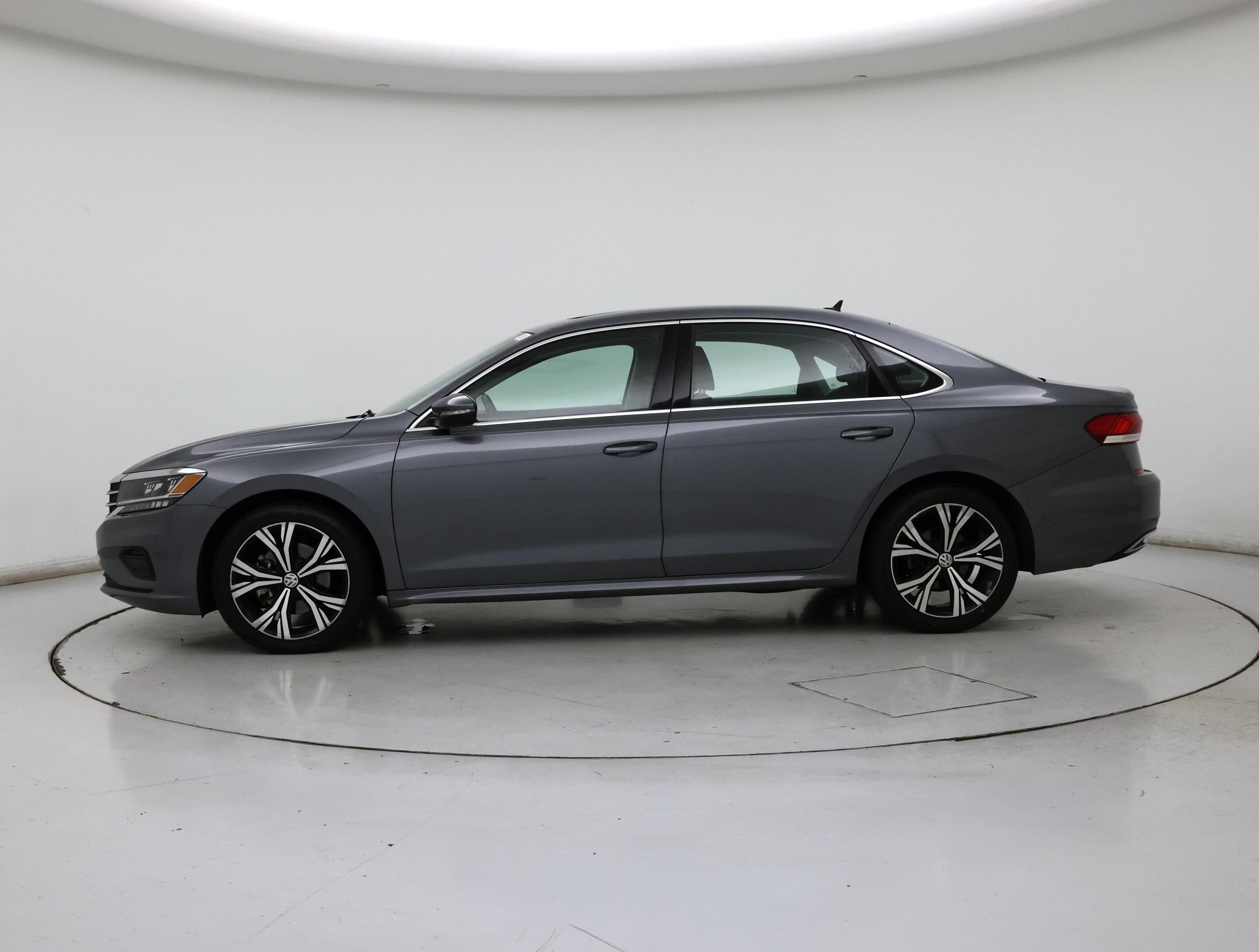 Thumbnail: 2022 Volkswagen Passat - 3