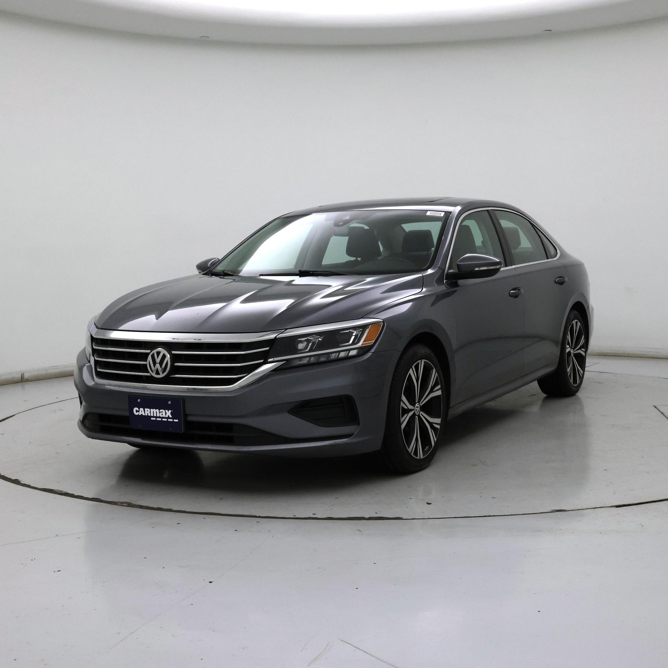 Thumbnail: 2022 Volkswagen Passat - 4