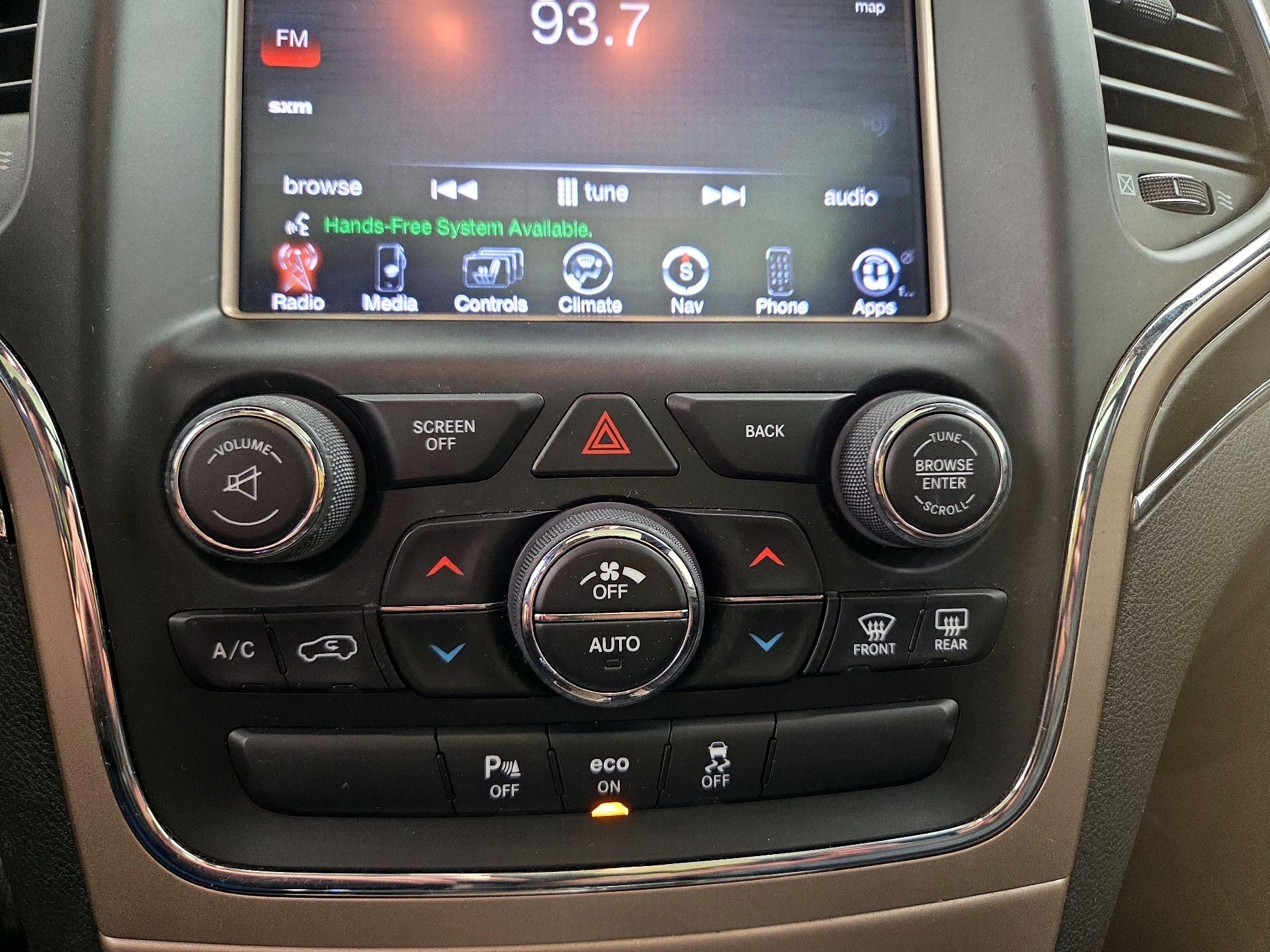 Thumbnail: 2014 Jeep Grand Cherokee - 17